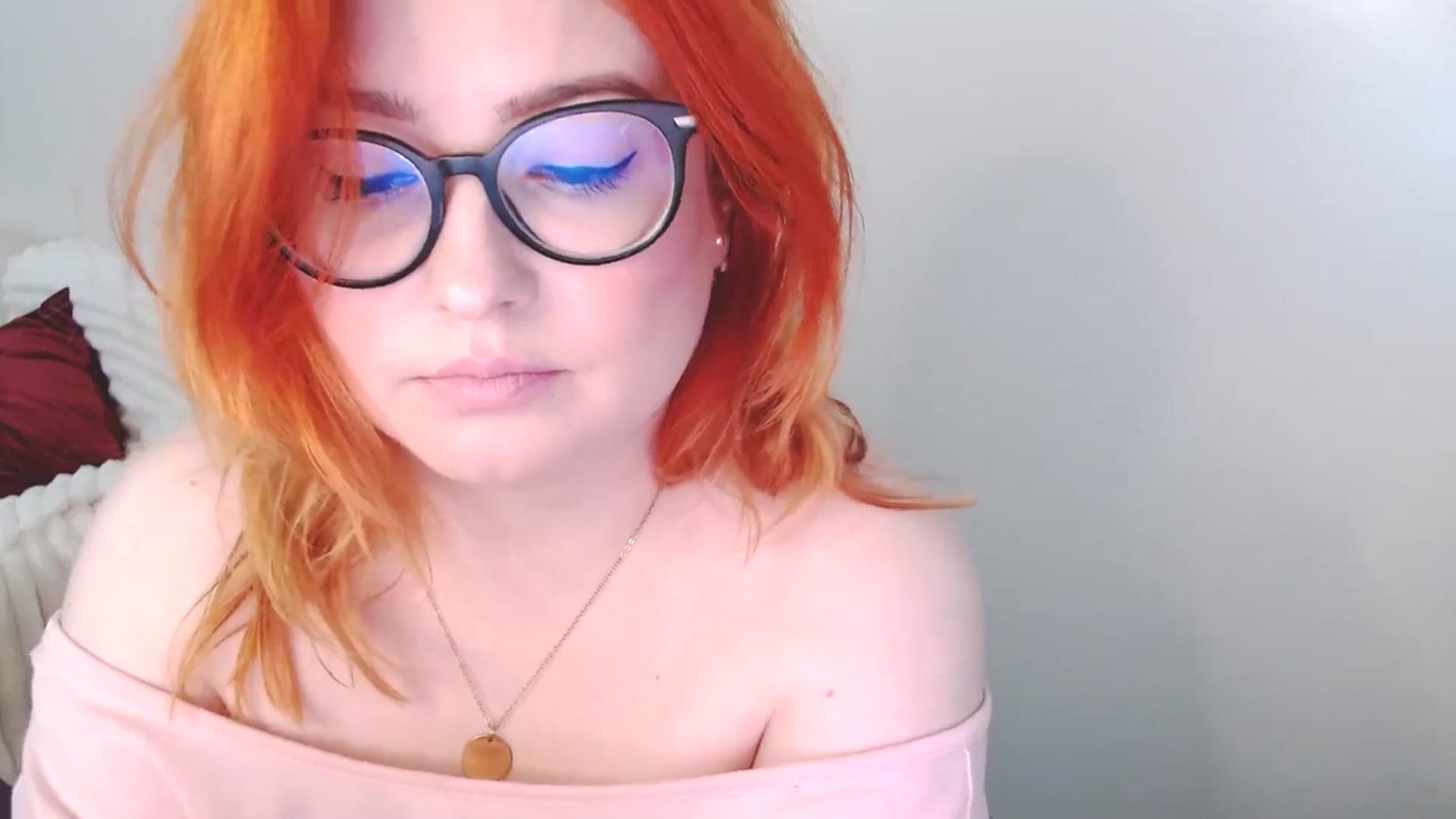 Gallery image thumbnail from EvaStar19's myfreecams stream on, 01/04/2026, 13:53 image 3 of 20