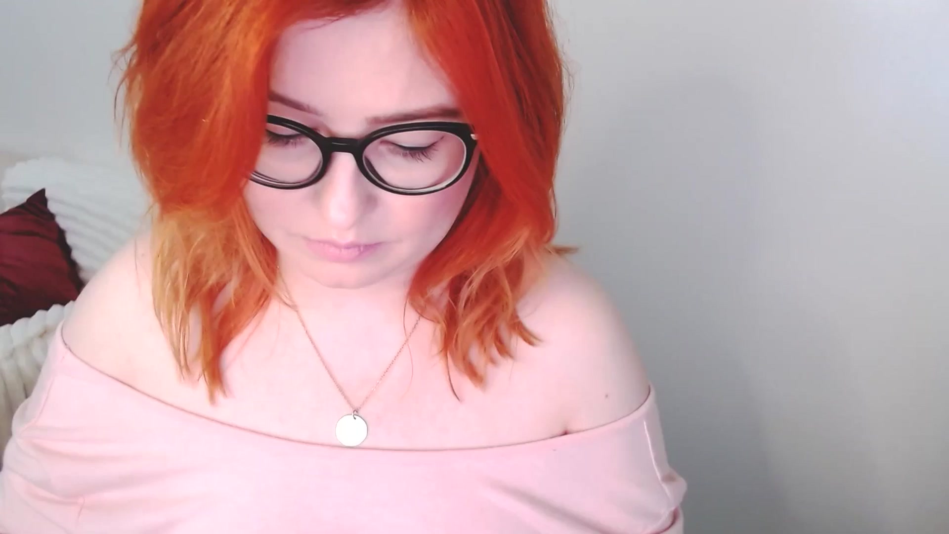 Gallery image thumbnail from EvaStar19's myfreecams stream on, 01/04/2026, 13:53 image 15 of 20