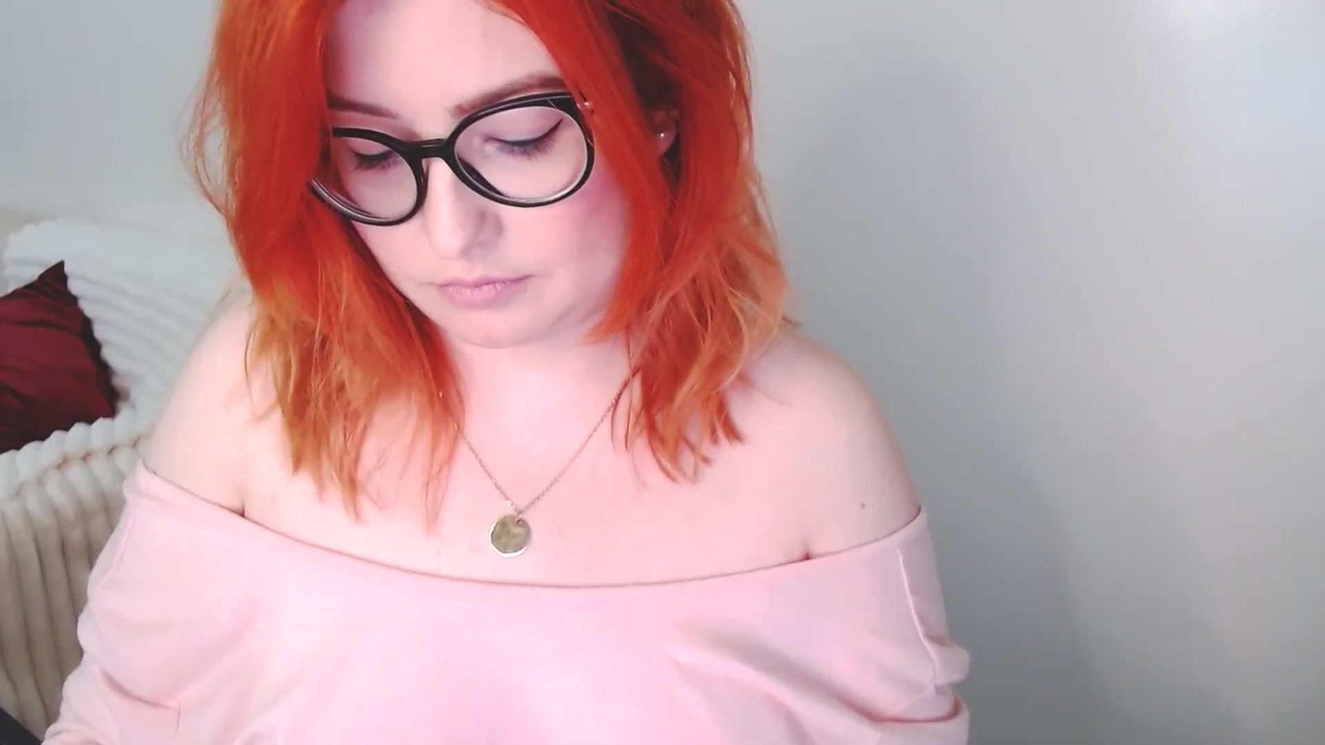 Gallery image thumbnail from EvaStar19's myfreecams stream on, 01/04/2026, 14:51 image 17 of 20