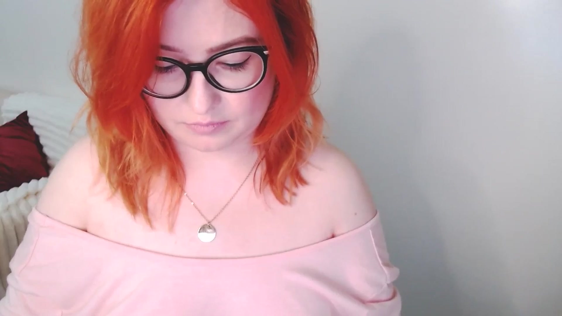 Gallery image thumbnail from EvaStar19's myfreecams stream on, 01/04/2026, 14:51 image 19 of 20