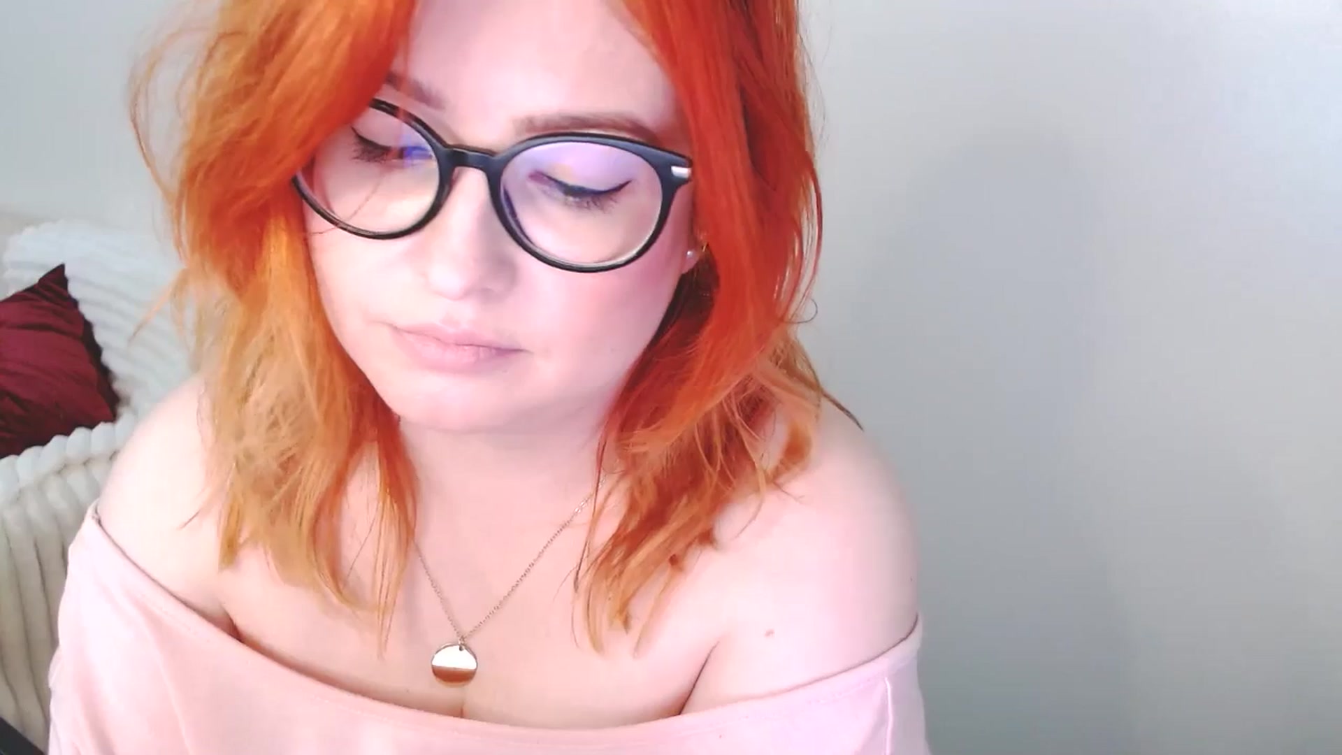 Gallery image thumbnail from EvaStar19's myfreecams stream on, 01/04/2026, 14:51 image 4 of 20