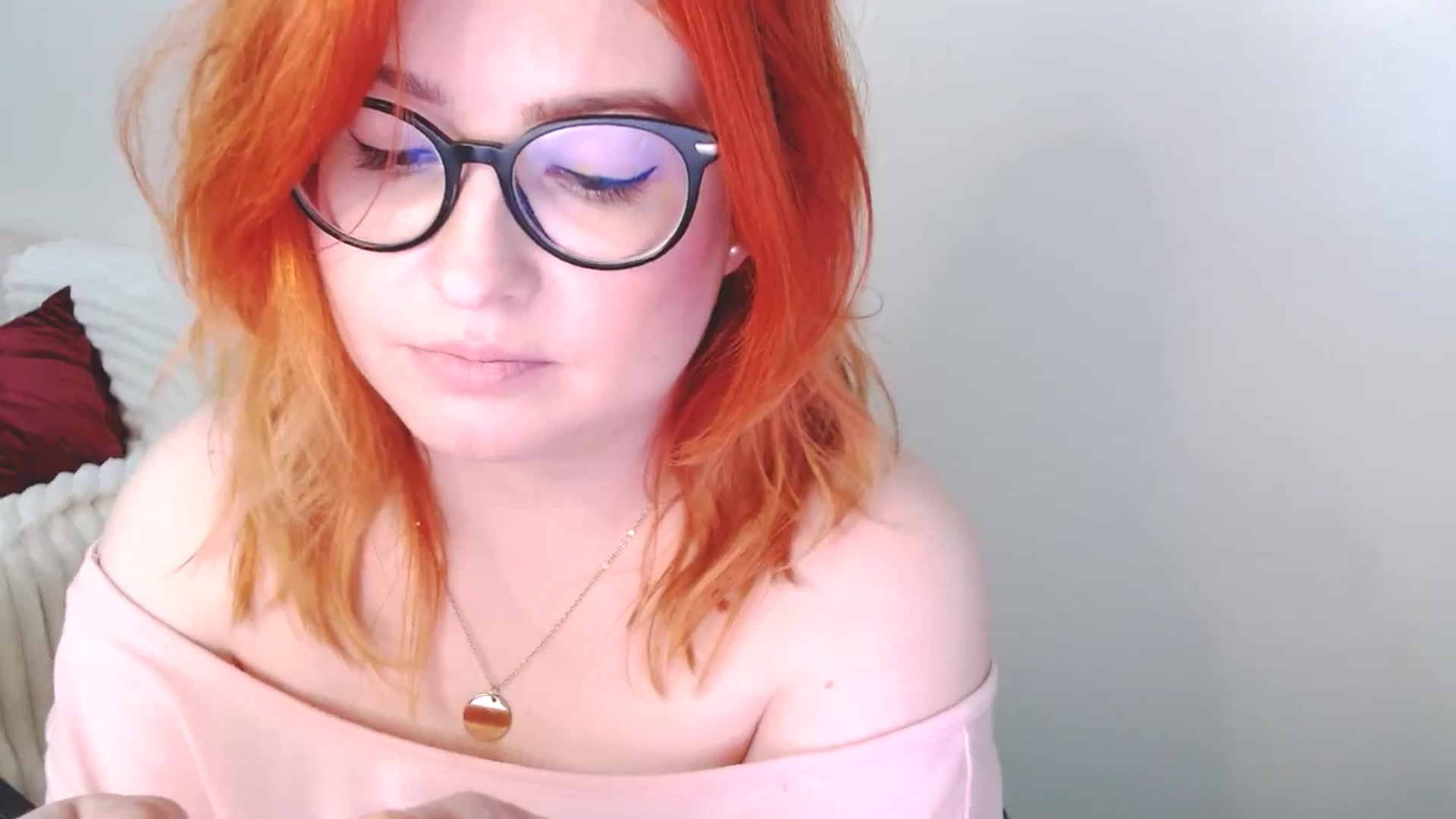 Gallery image thumbnail from EvaStar19's myfreecams stream on, 01/04/2026, 14:51 image 6 of 20