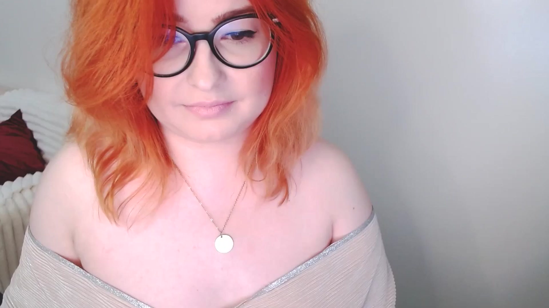 Gallery image thumbnail from EvaStar19's myfreecams stream on, 01/07/2026, 13:35 image 12 of 20