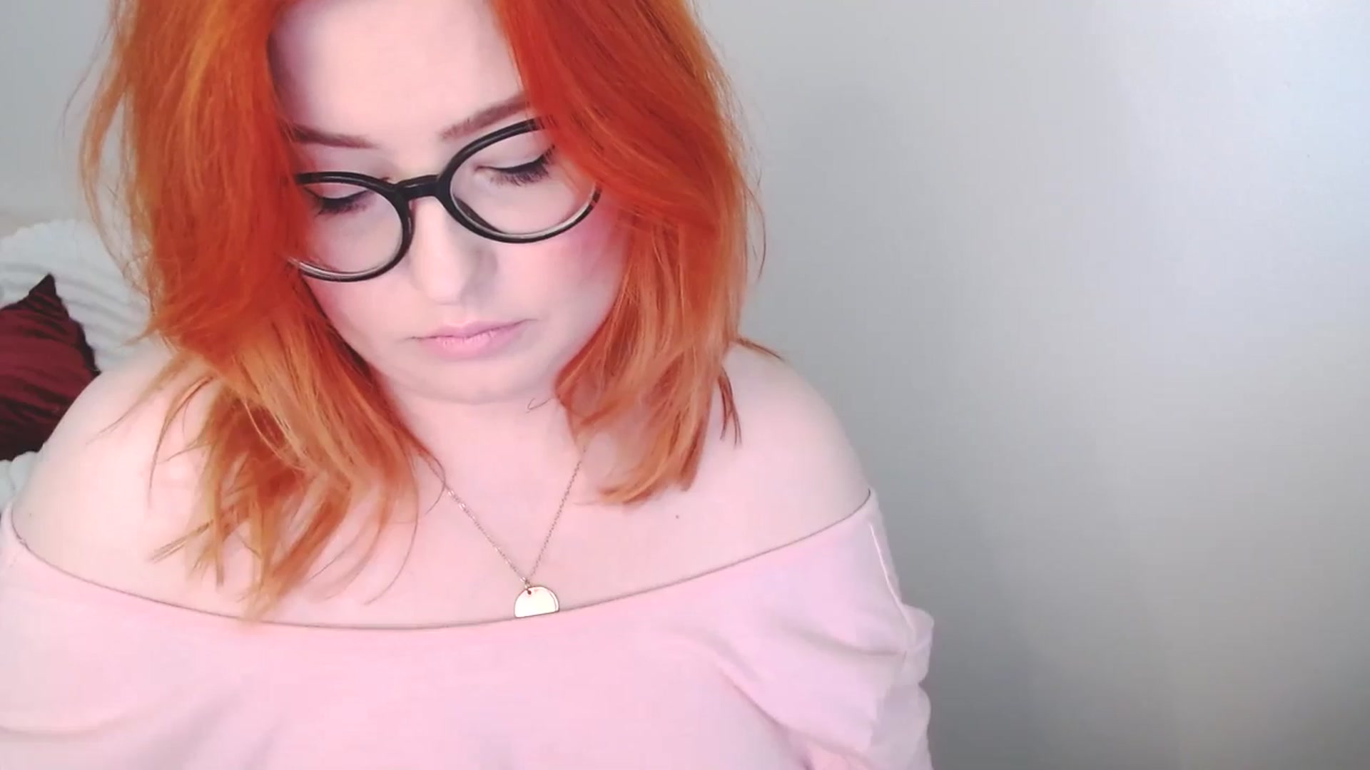 Gallery image thumbnail from EvaStar19's myfreecams stream on, 01/11/2026, 12:50 image 8 of 20
