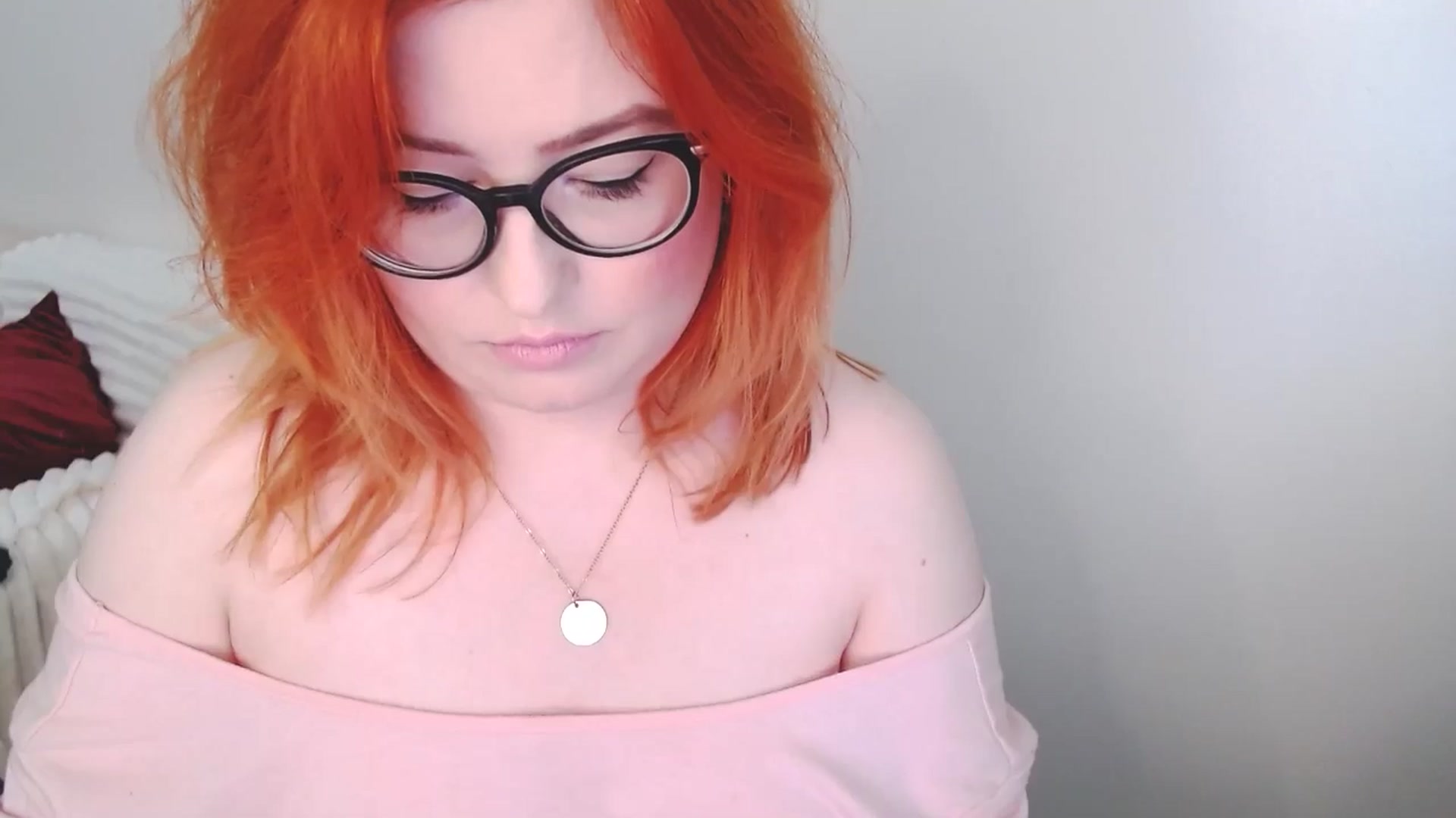 Gallery image thumbnail from EvaStar19's myfreecams stream on, 01/11/2026, 12:50 image 11 of 20