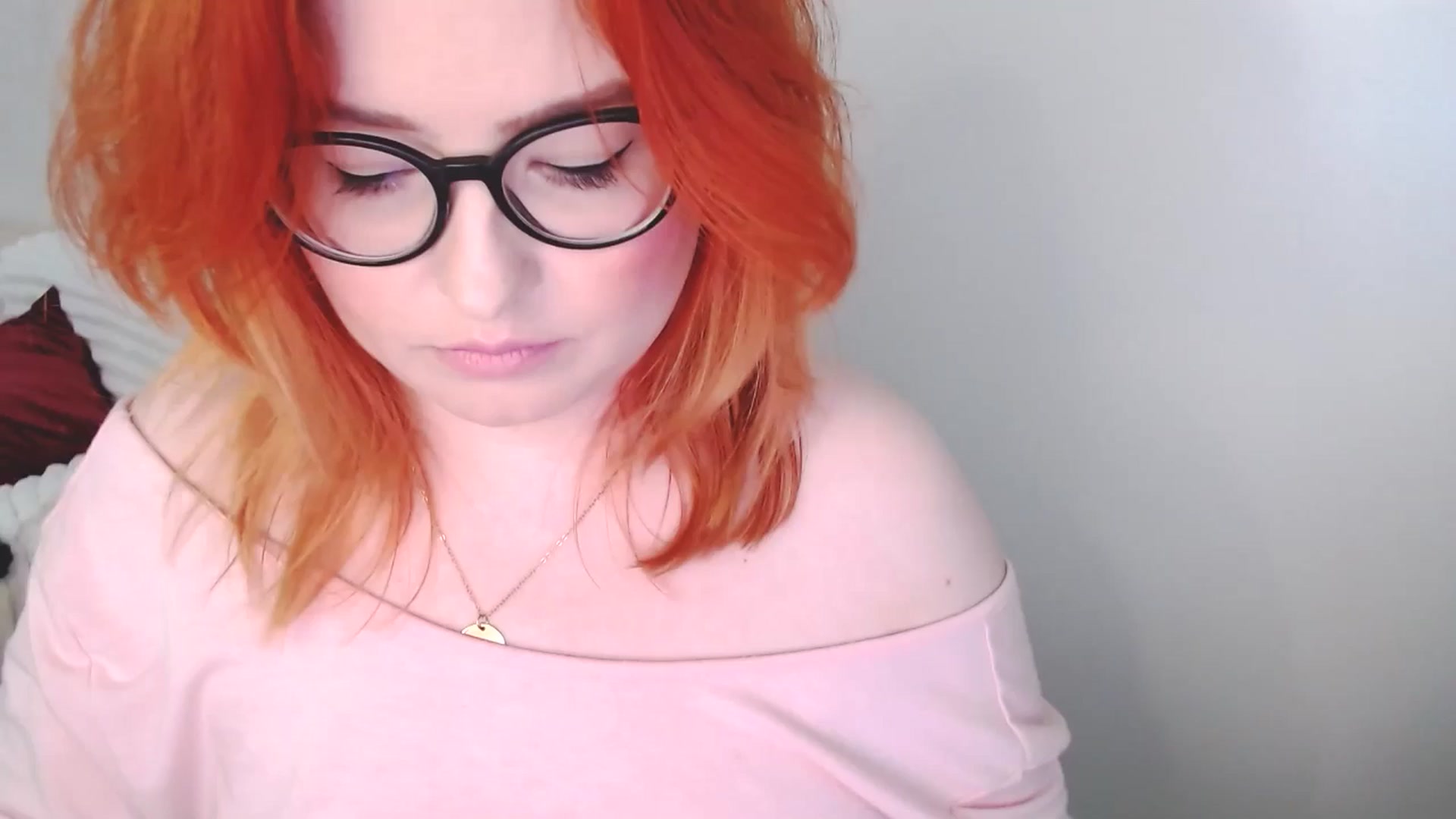 Gallery image thumbnail from EvaStar19's myfreecams stream on, 01/11/2026, 14:04 image 12 of 20