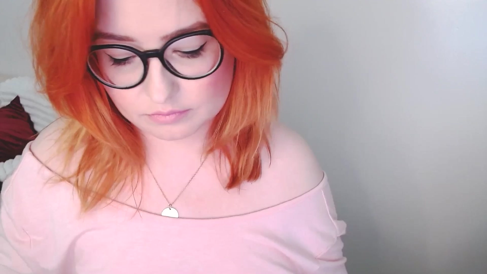 Gallery image thumbnail from EvaStar19's myfreecams stream on, 01/11/2026, 14:04 image 9 of 20