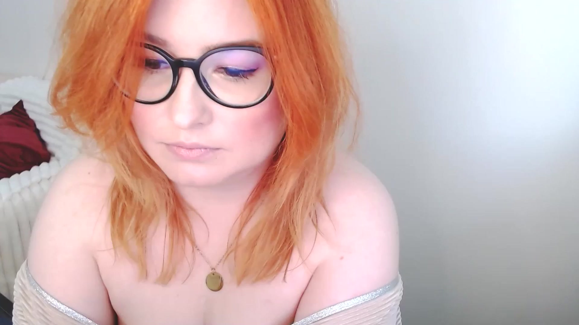 Gallery image thumbnail from EvaStar19's myfreecams stream on, 02/01/2026, 12:10 image 1 of 20
