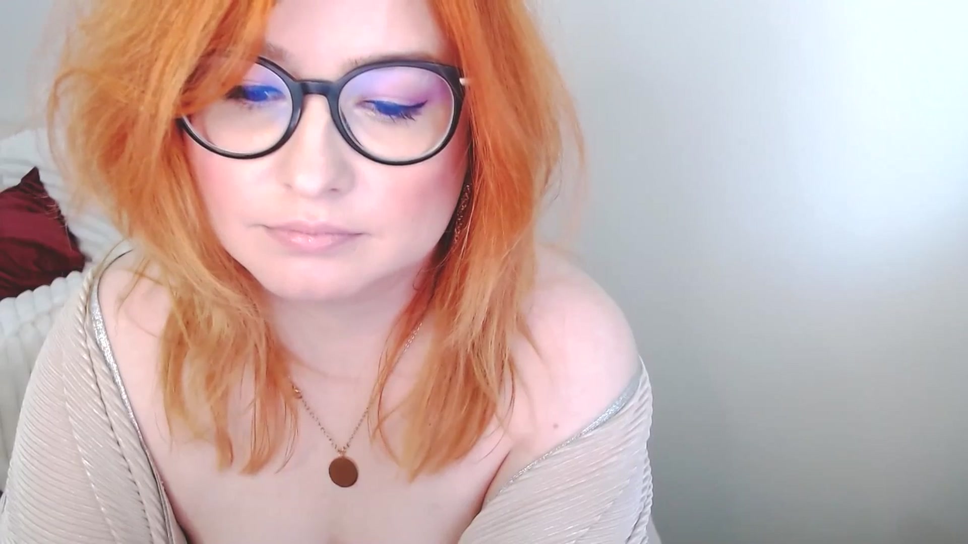 Gallery image thumbnail from EvaStar19's myfreecams stream on, 02/01/2026, 12:10 image 18 of 20