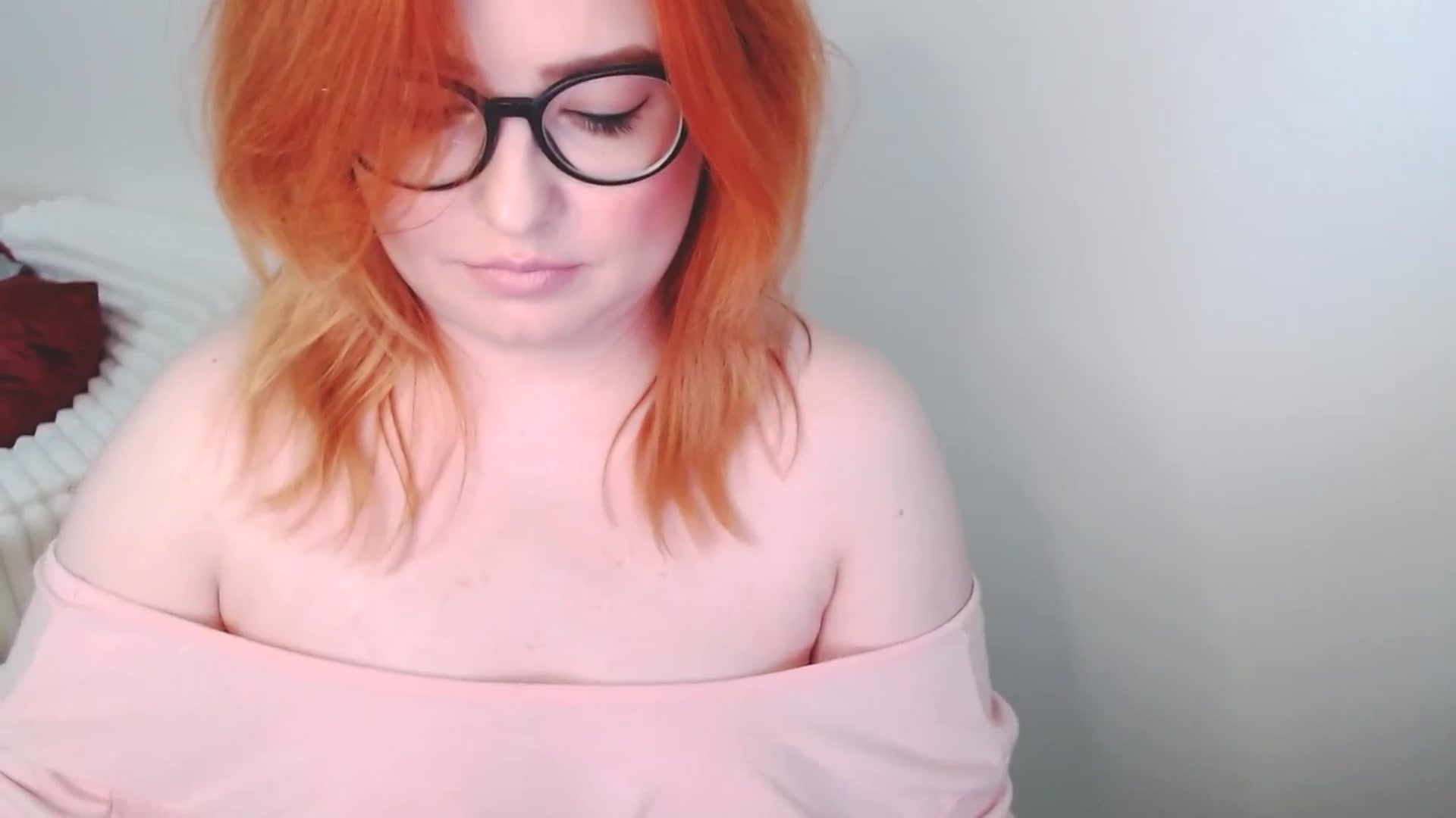Gallery image thumbnail from EvaStar19's myfreecams stream on, 02/15/2026, 12:48 image 15 of 20