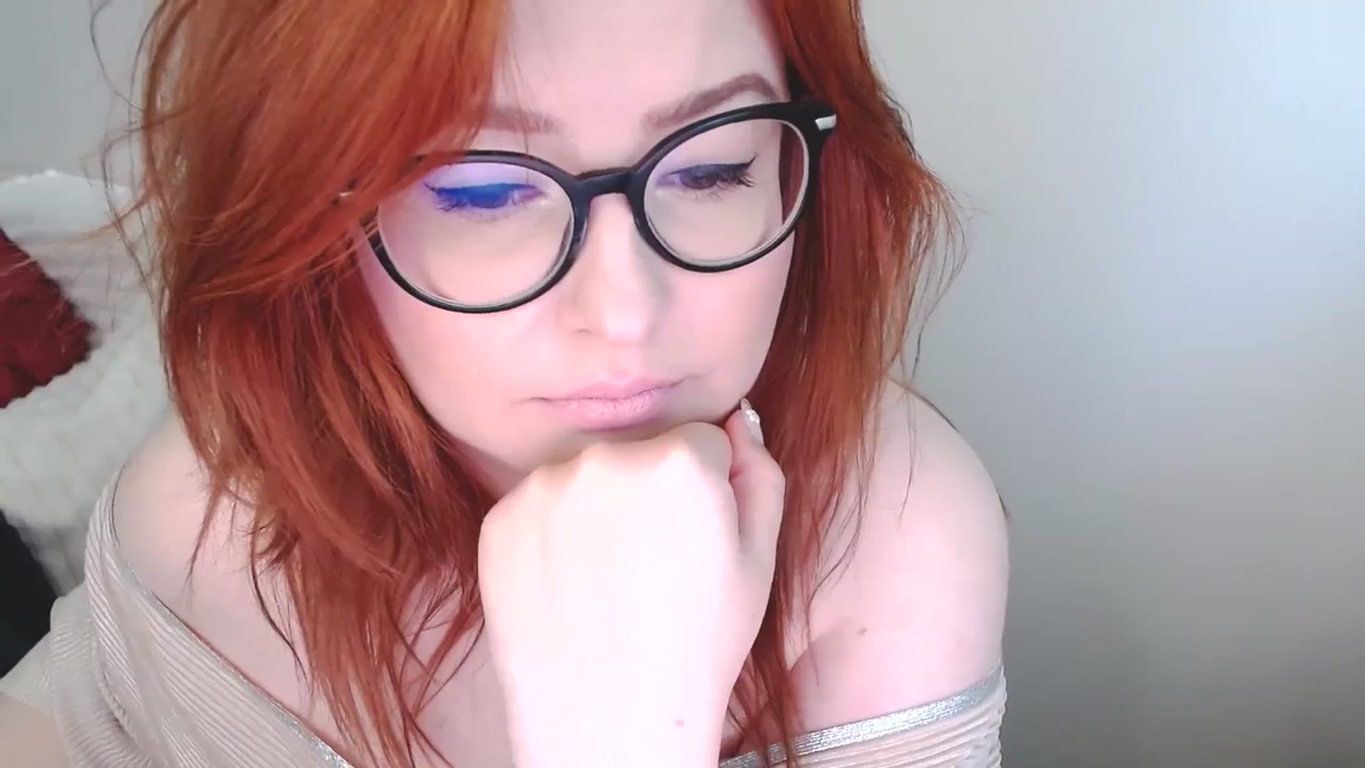 Gallery image thumbnail from EvaStar19's myfreecams stream on, 05/04/2026, 08:21 image 6 of 20
