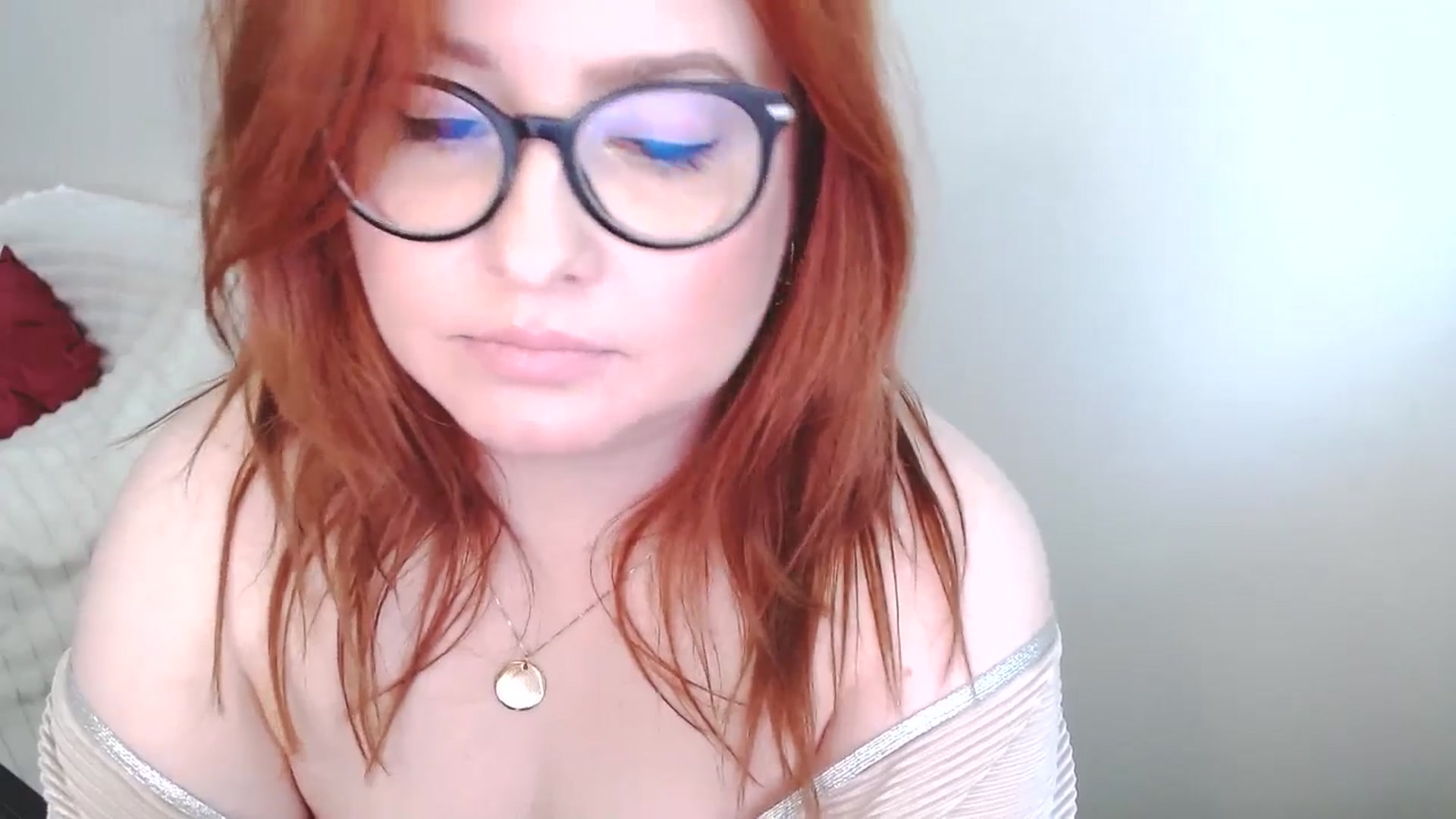 Gallery image thumbnail from EvaStar19's myfreecams stream on, 05/04/2026, 10:24 image 9 of 20