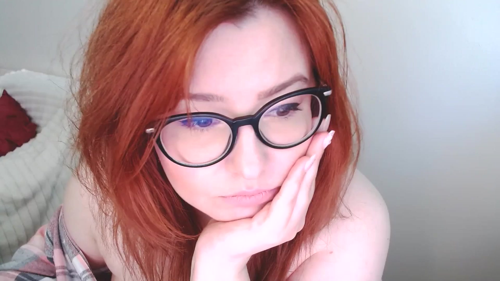 Gallery image thumbnail from EvaStar19's myfreecams stream on, 05/05/2026, 08:16 image 1 of 20