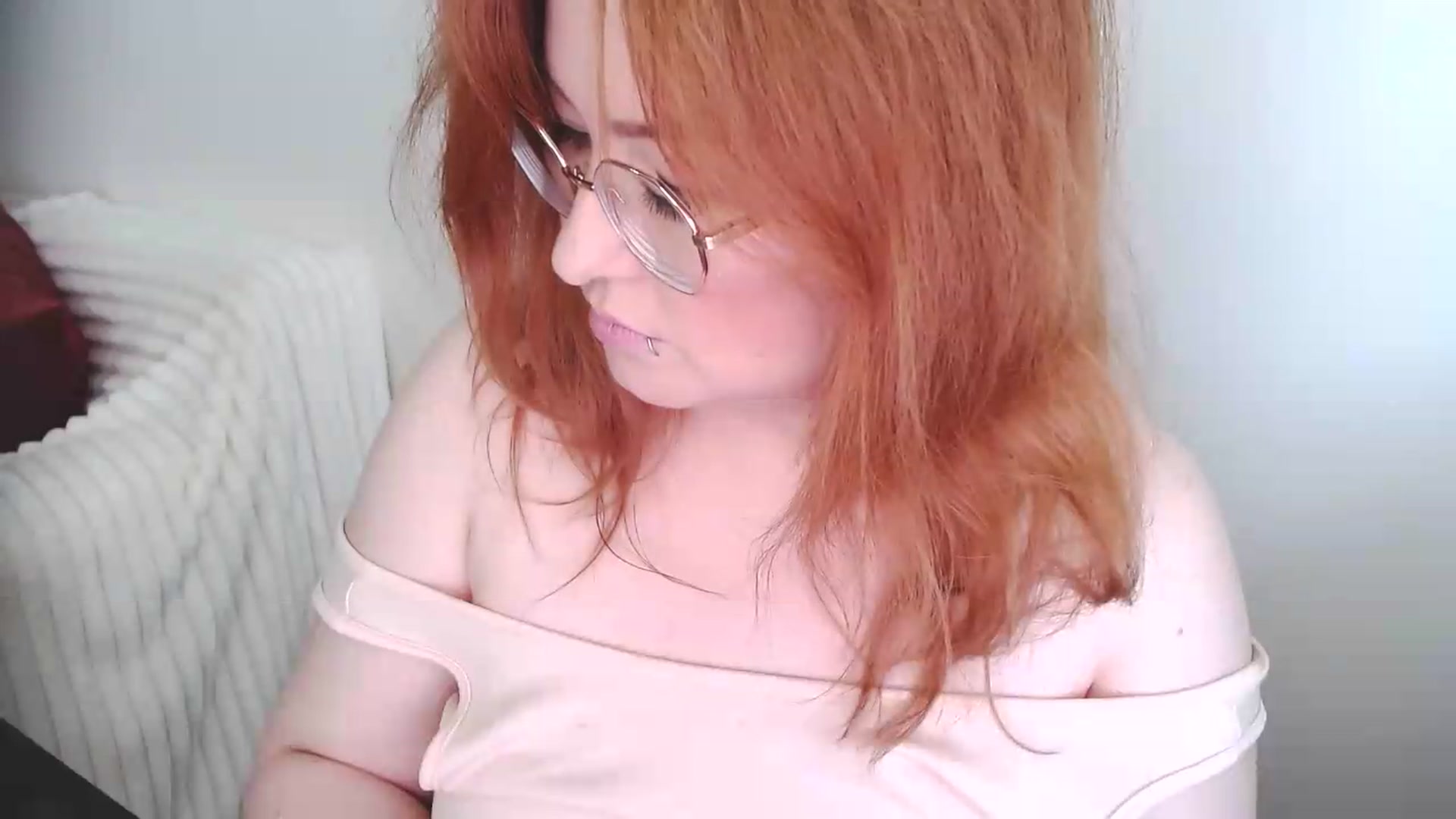 Gallery image thumbnail from EvaStar19's myfreecams stream on, 06/23/2026, 10:36 image 13 of 20