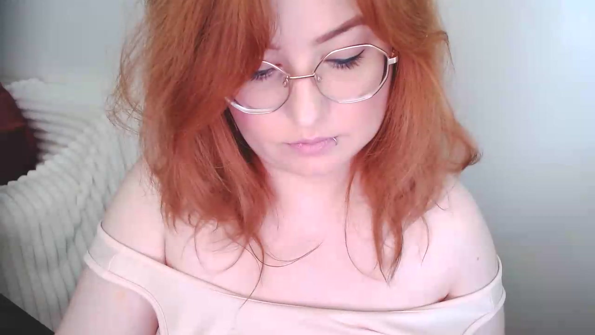 Gallery image thumbnail from EvaStar19's myfreecams stream on, 06/23/2026, 10:36 image 19 of 20