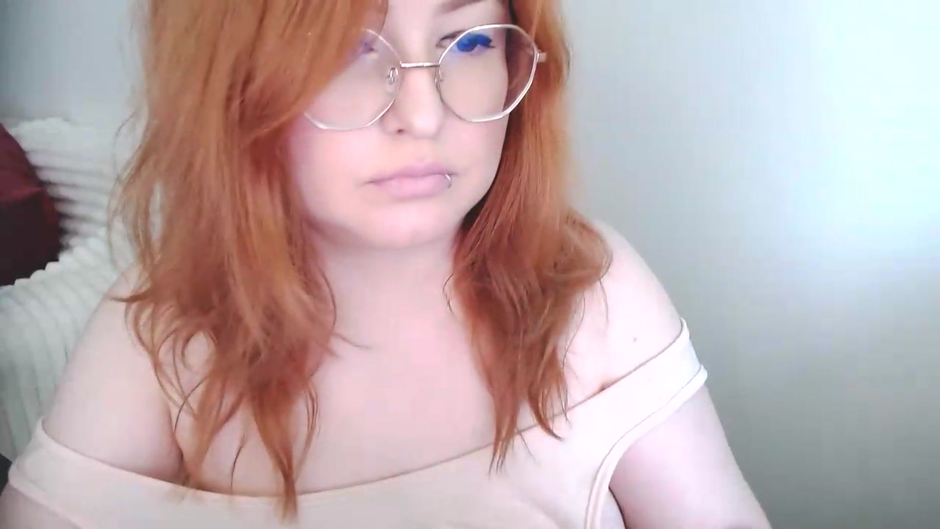 Gallery image thumbnail from EvaStar19's myfreecams stream on, 06/23/2026, 12:06 image 18 of 20
