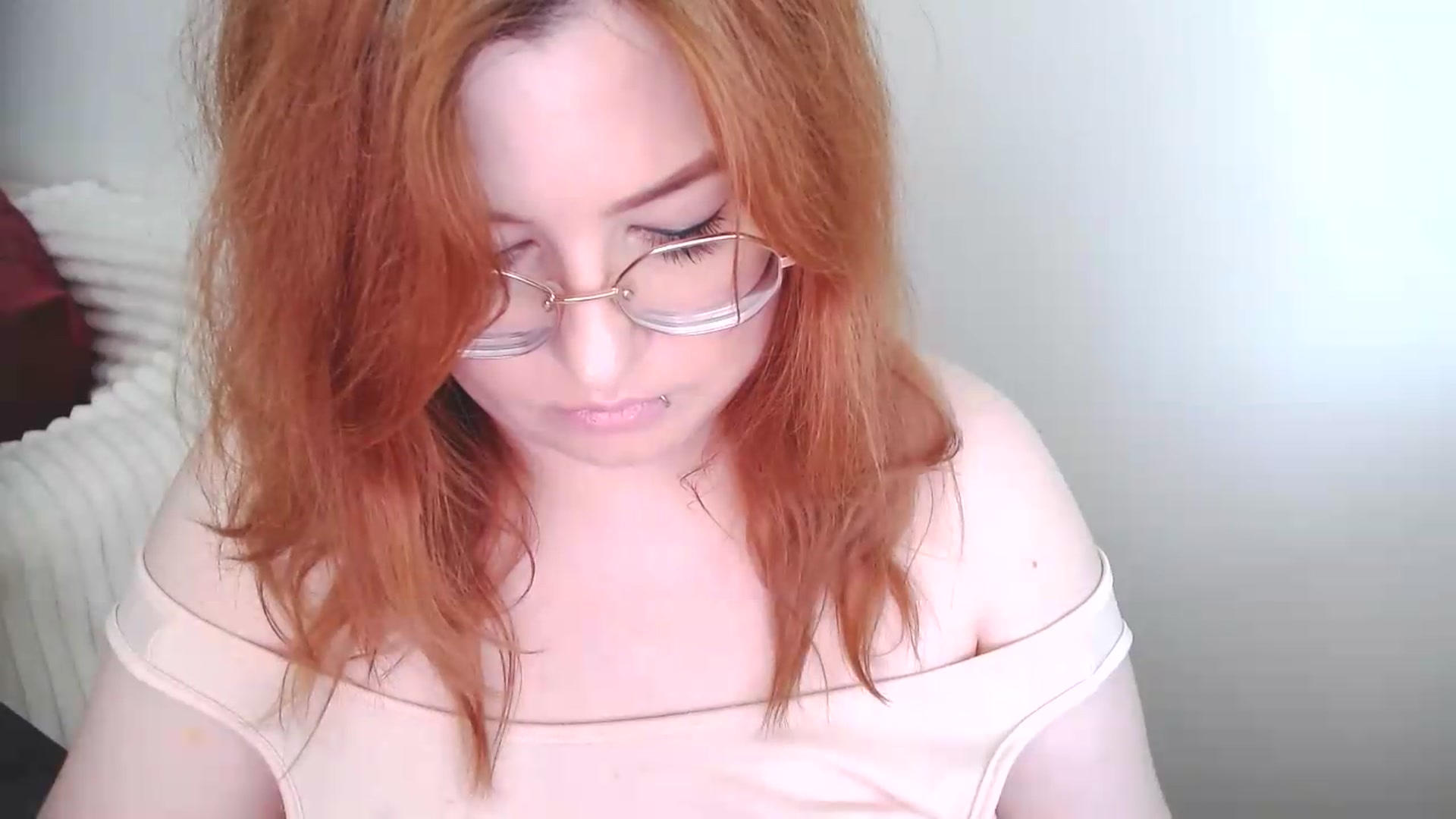 Gallery image thumbnail from EvaStar19's myfreecams stream on, 06/23/2026, 12:06 image 14 of 20