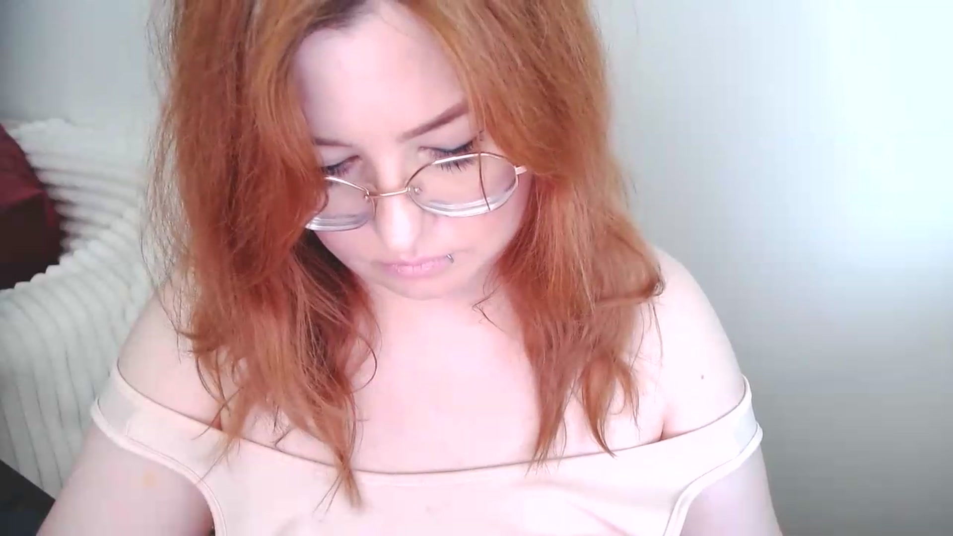 Gallery image thumbnail from EvaStar19's myfreecams stream on, 06/23/2026, 12:06 image 11 of 20