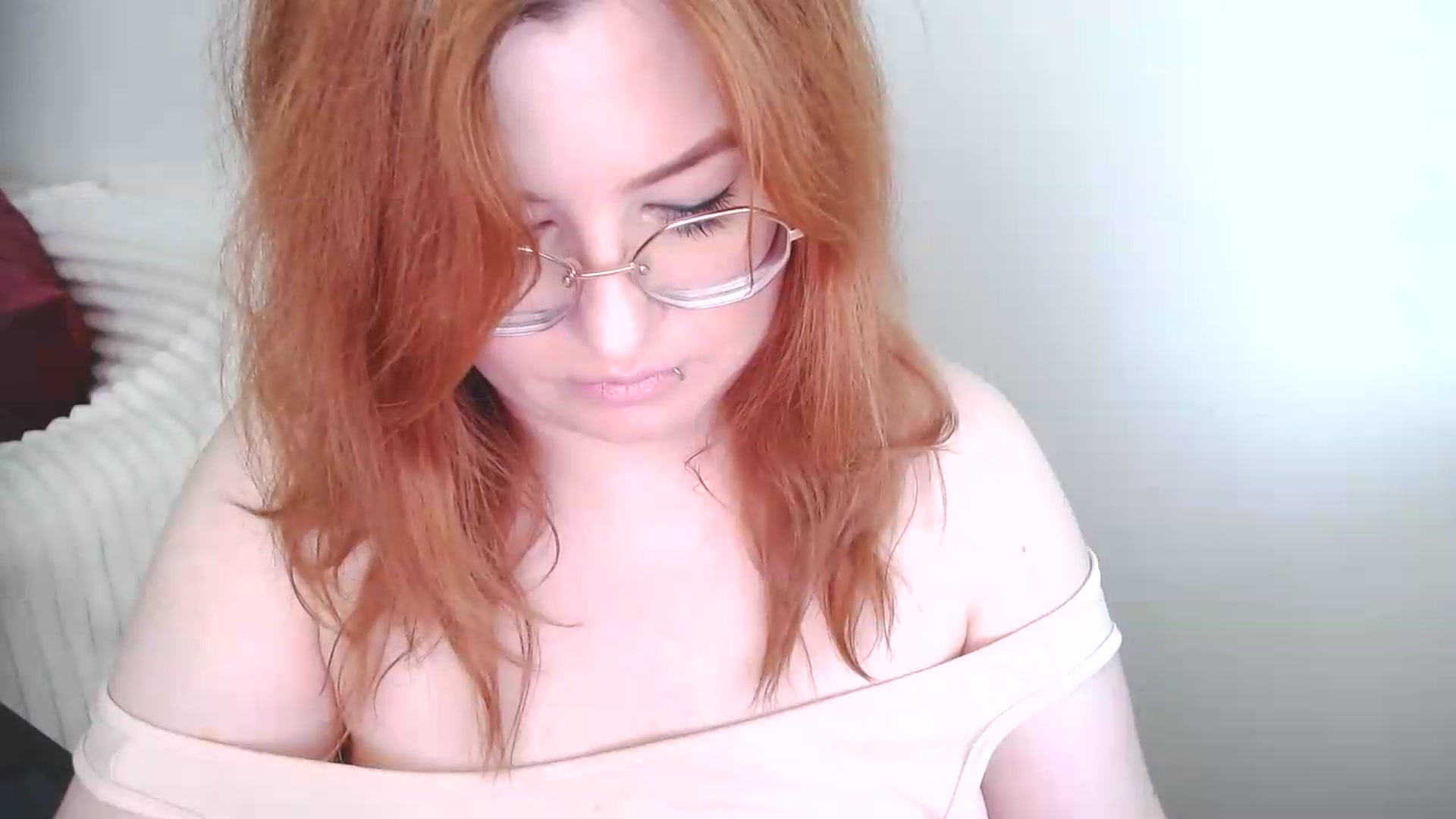 Gallery image thumbnail from EvaStar19's myfreecams stream on, 06/23/2026, 12:06 image 16 of 20