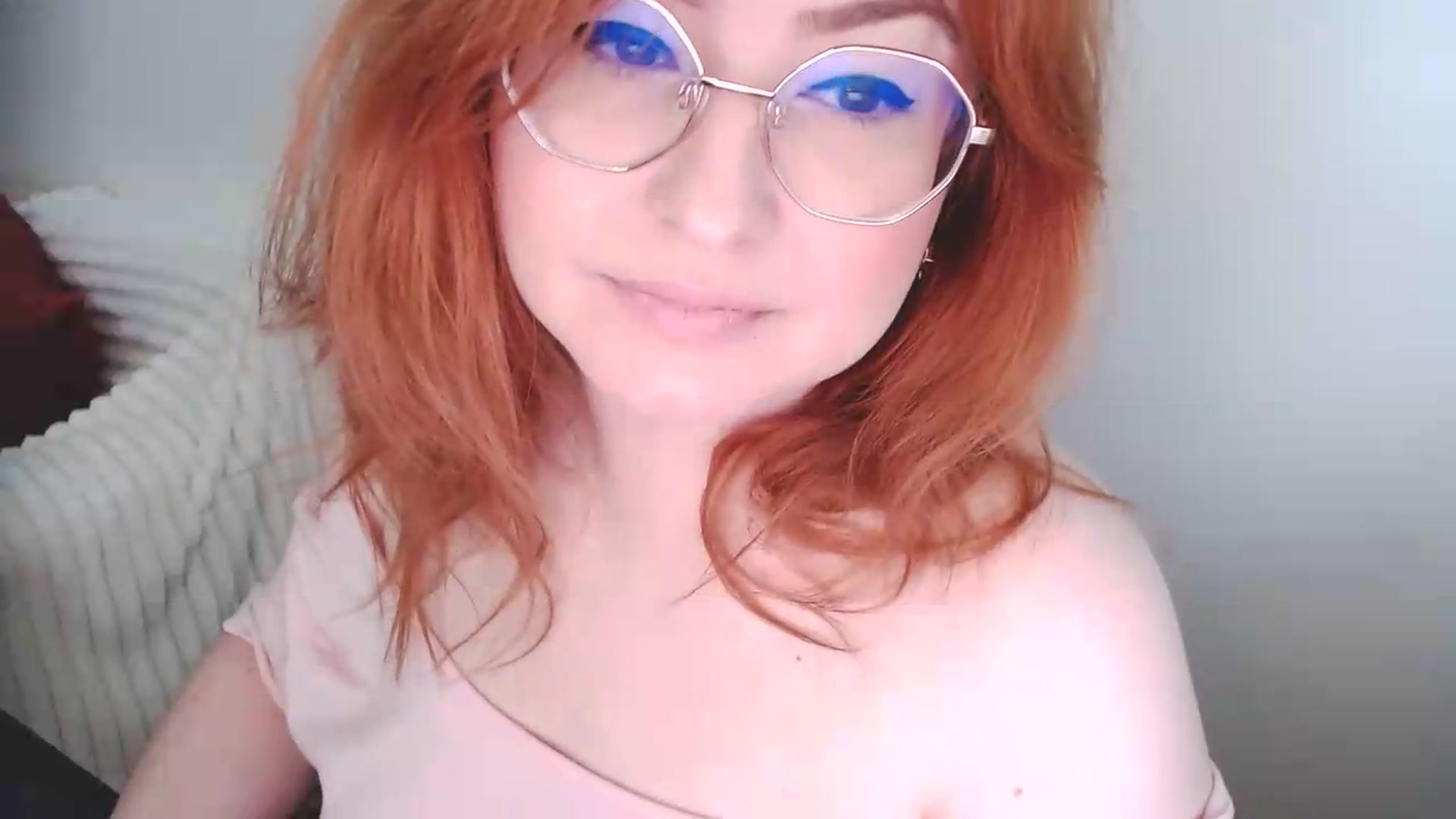 Gallery image thumbnail from EvaStar19's myfreecams stream on, 06/24/2026, 06:32 image 11 of 20