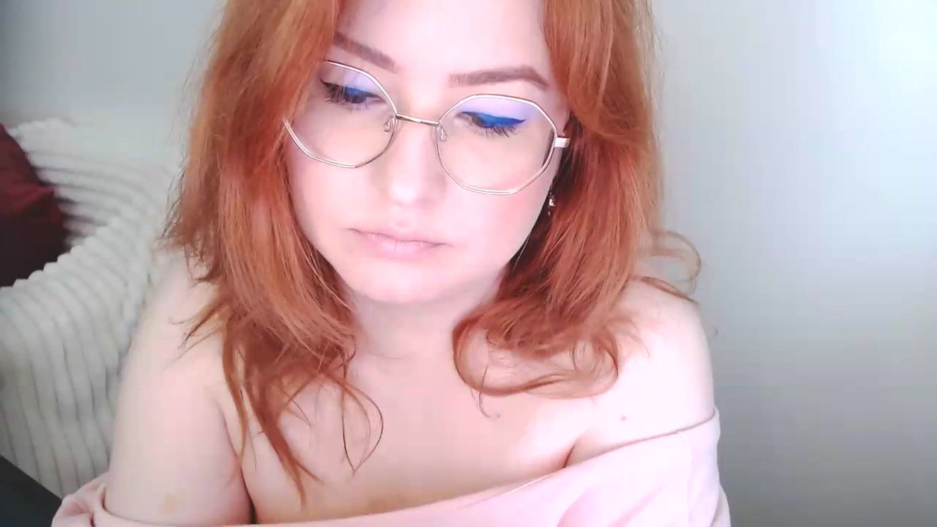 Gallery image thumbnail from EvaStar19's myfreecams stream on, 06/24/2026, 06:32 image 9 of 20
