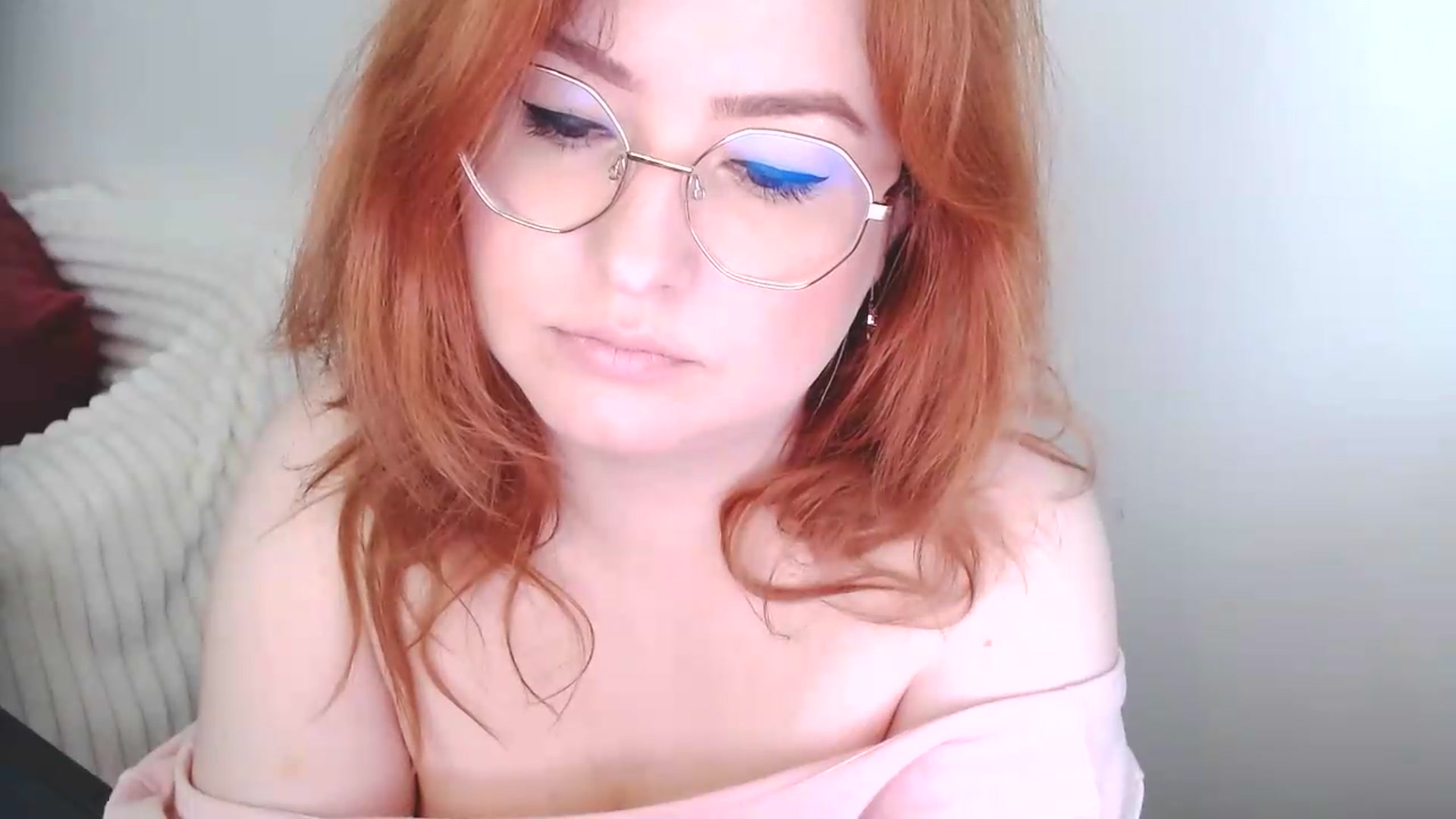 Gallery image thumbnail from EvaStar19's myfreecams stream on, 06/24/2026, 06:32 image 8 of 20