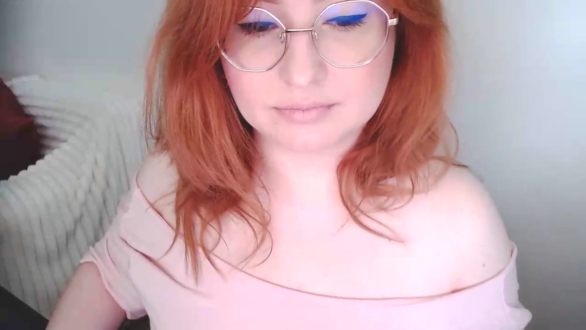 Gallery image thumbnail from EvaStar19's myfreecams stream on, 06/24/2026, 06:32 image 12 of 20