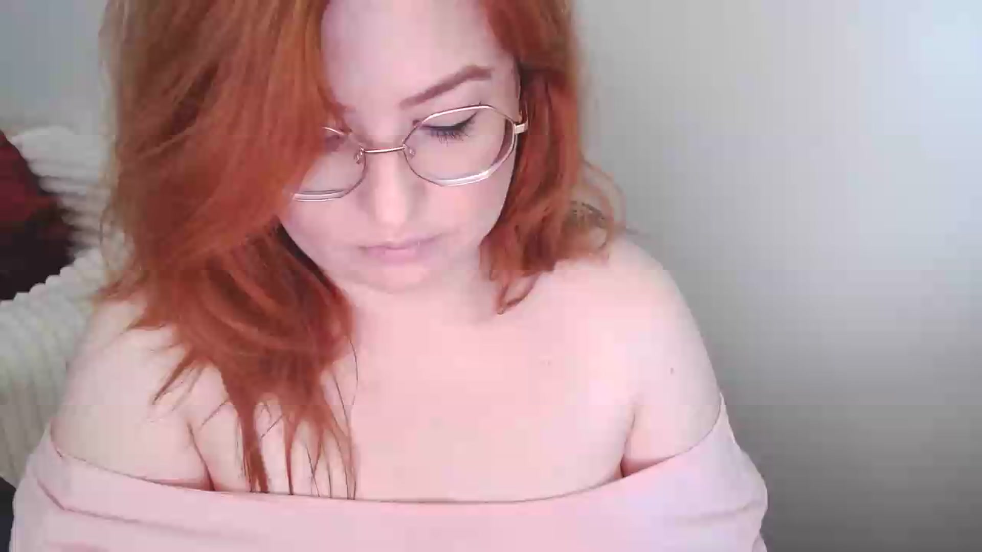 Gallery image thumbnail from EvaStar19's myfreecams stream on, 06/24/2026, 08:18 image 2 of 20