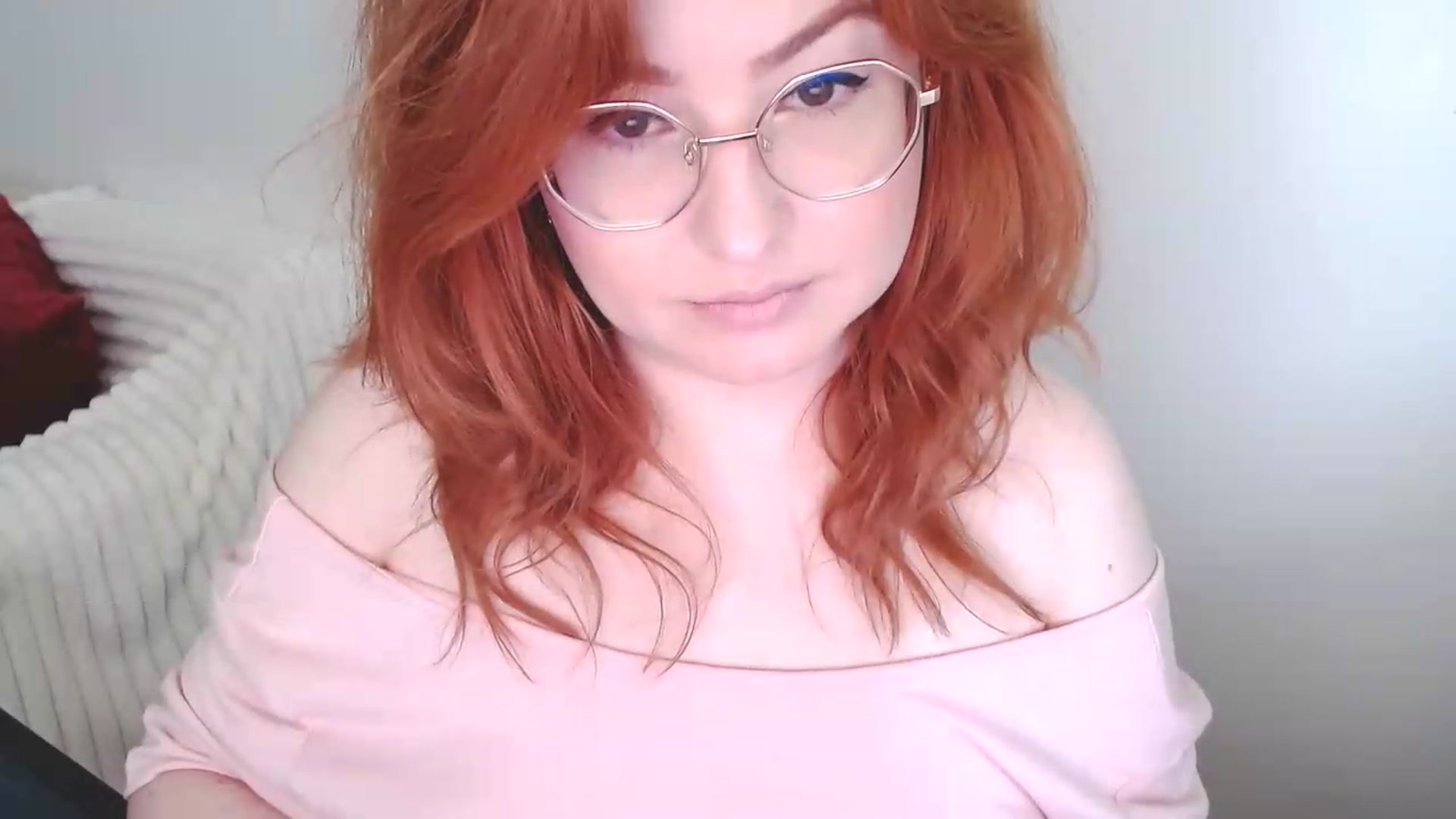 Gallery image thumbnail from EvaStar19's myfreecams stream on, 06/24/2026, 08:18 image 4 of 20