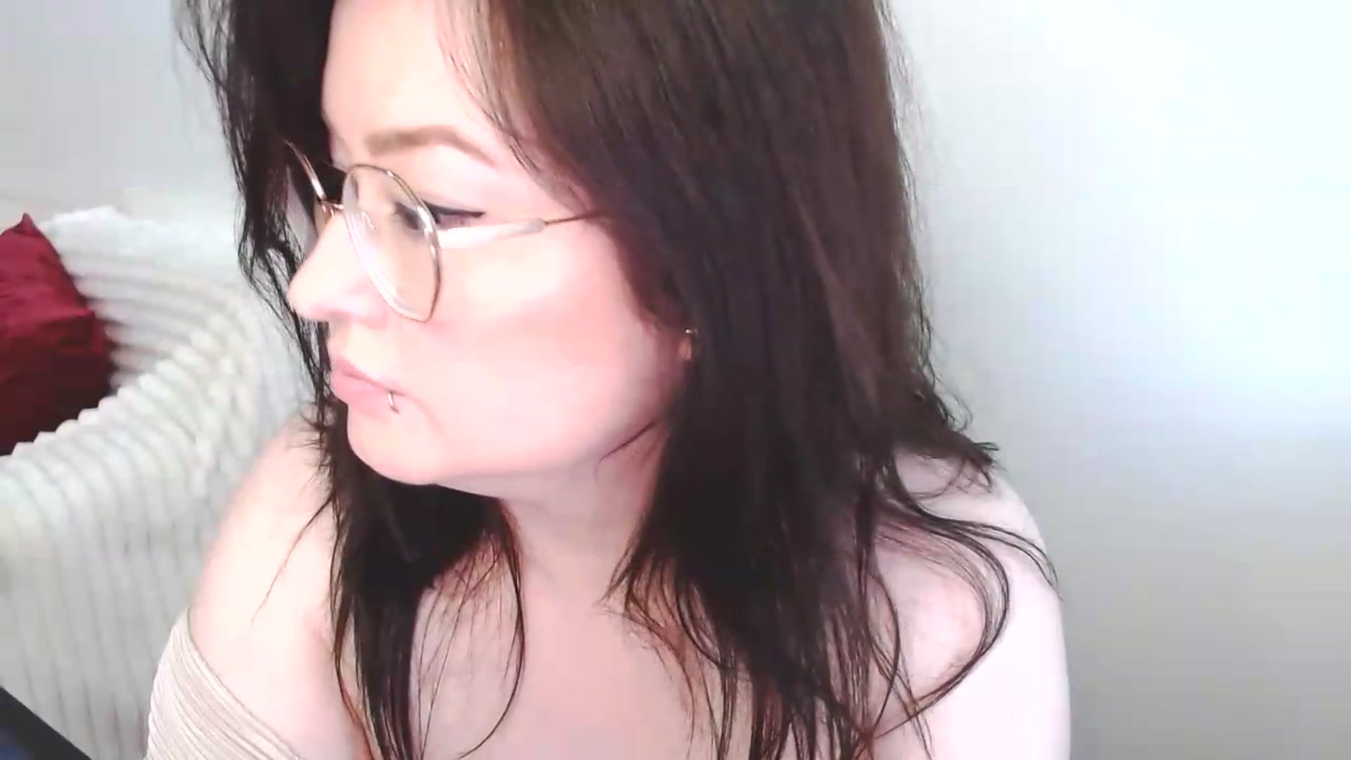 Gallery image thumbnail from EvaStar19's myfreecams stream on, 06/25/2026, 08:30 image 19 of 20
