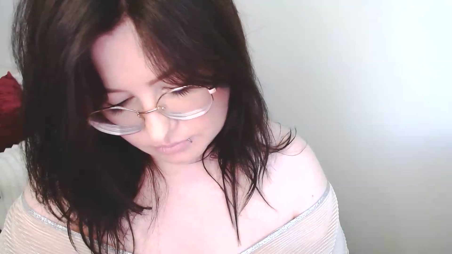 Gallery image thumbnail from EvaStar19's myfreecams stream on, 06/25/2026, 10:02 image 17 of 20