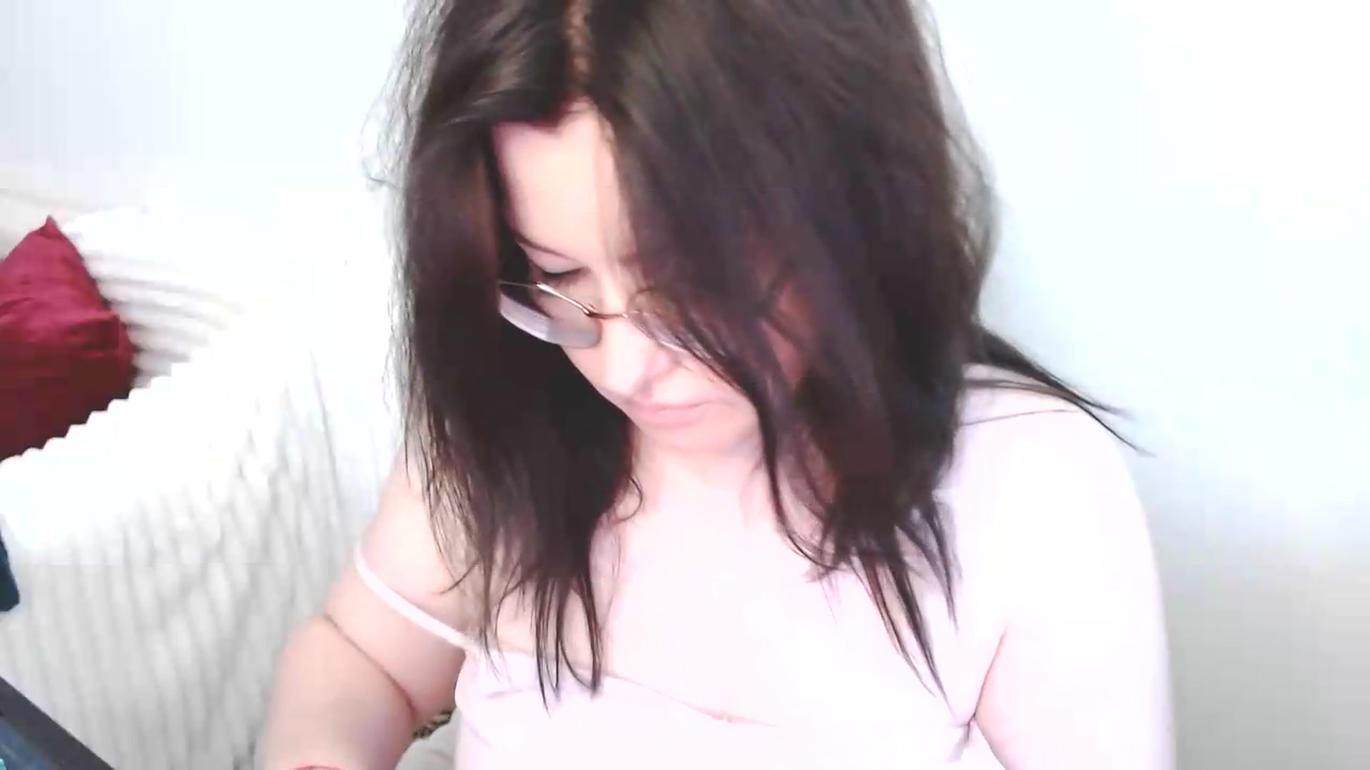 Gallery image thumbnail from EvaStar19's myfreecams stream on, 06/26/2026, 07:43 image 13 of 20