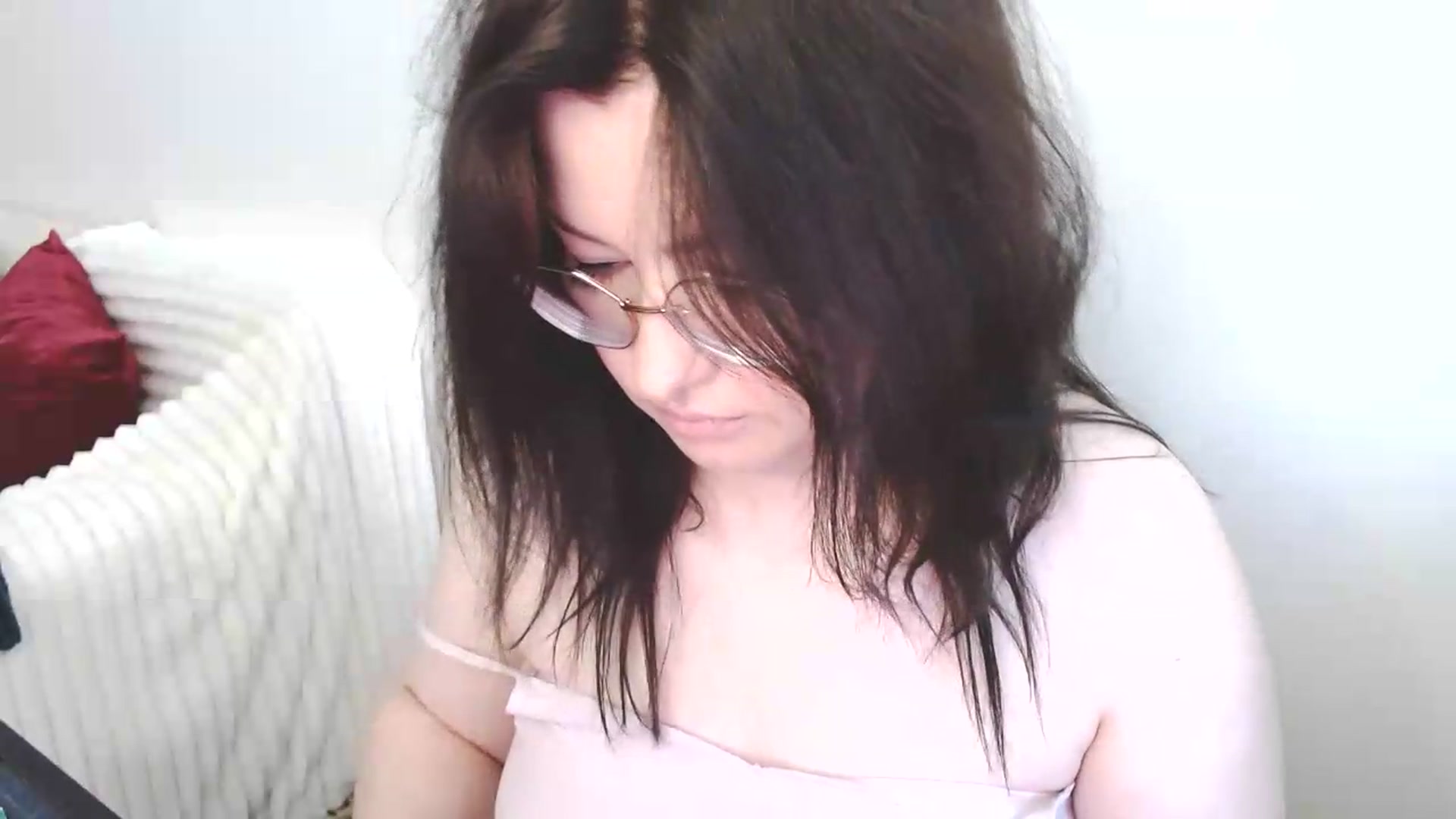 Gallery image thumbnail from EvaStar19's myfreecams stream on, 06/26/2026, 07:43 image 6 of 20