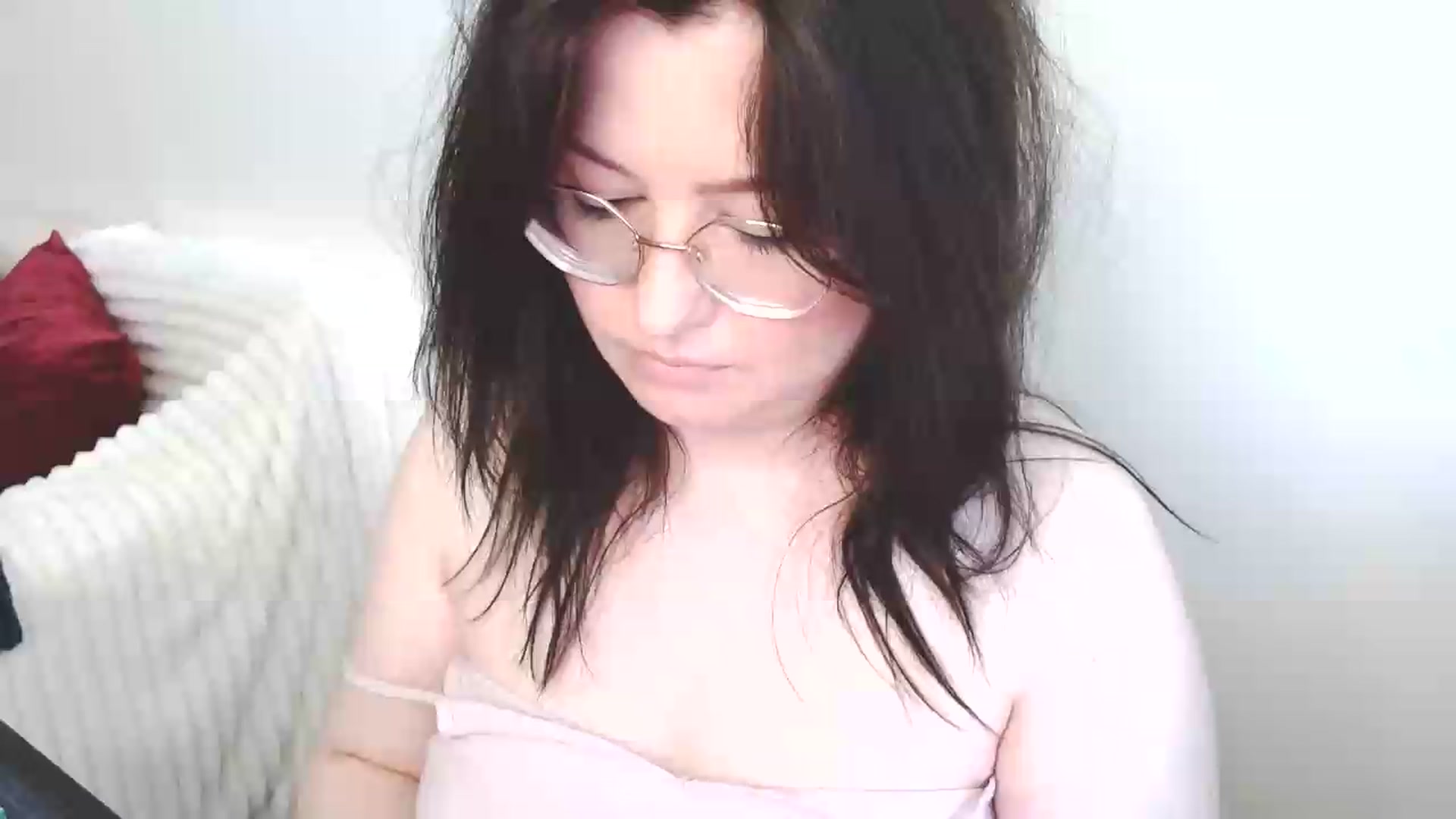 Gallery image thumbnail from EvaStar19's myfreecams stream on, 06/26/2026, 08:31 image 6 of 20