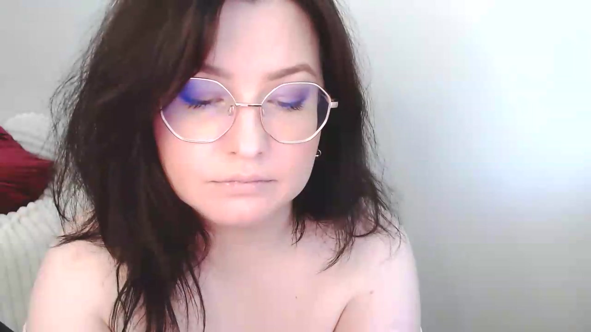 Gallery image thumbnail from EvaStar19's myfreecams stream on, 06/29/2026, 08:22 image 16 of 20