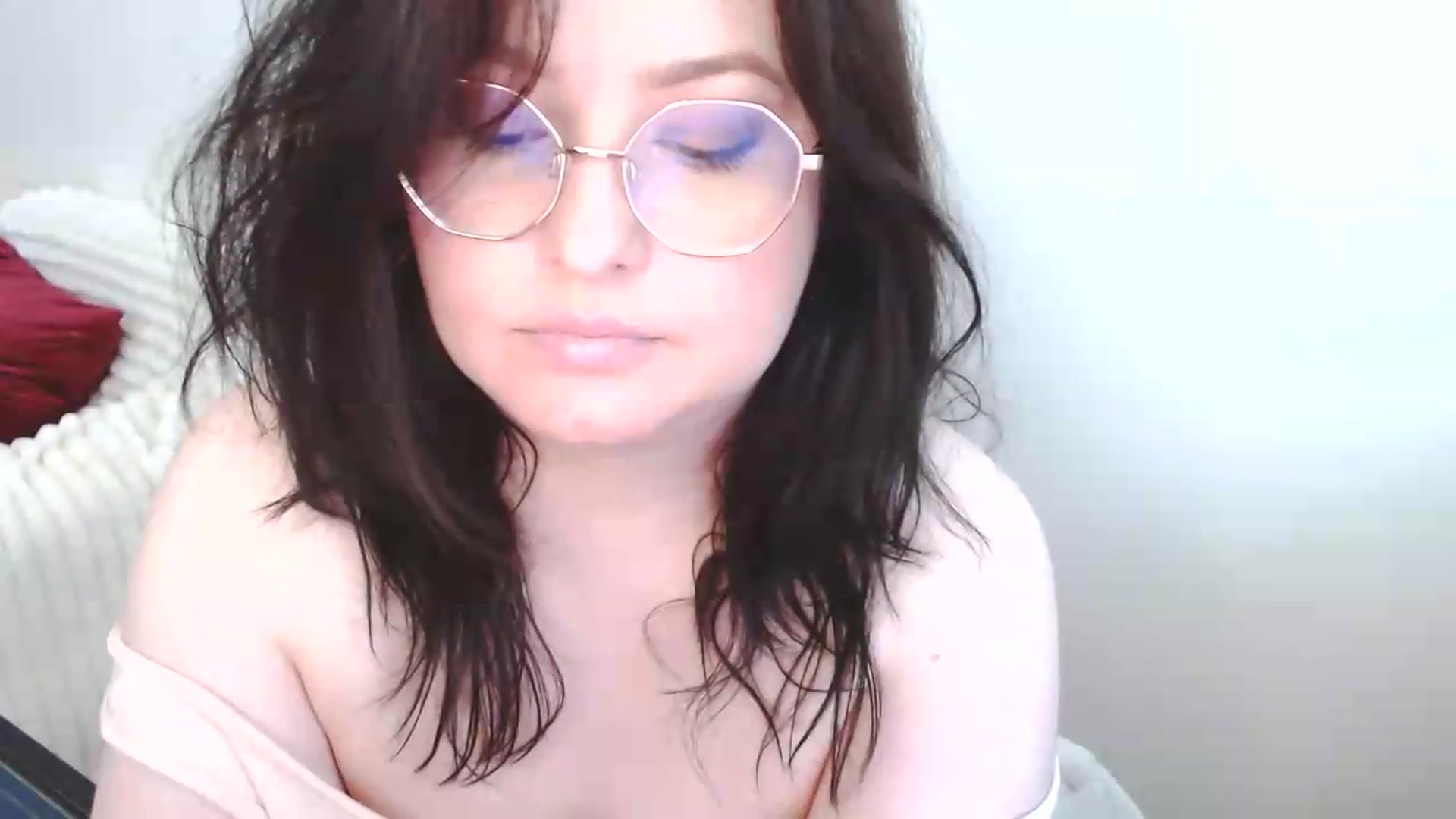 Gallery image thumbnail from EvaStar19's myfreecams stream on, 06/29/2026, 09:44 image 17 of 20