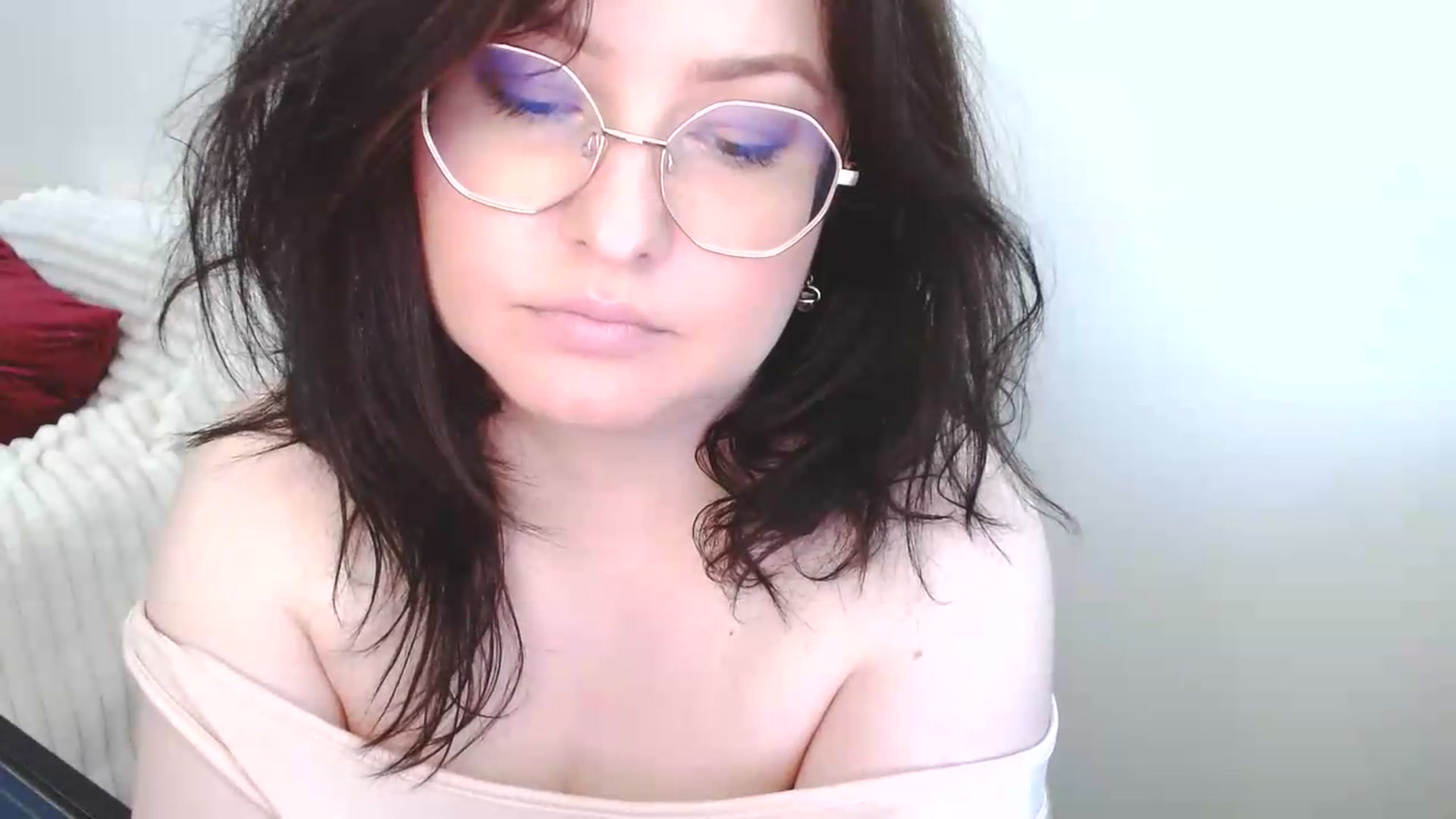 Gallery image thumbnail from EvaStar19's myfreecams stream on, 06/29/2026, 09:44 image 9 of 20