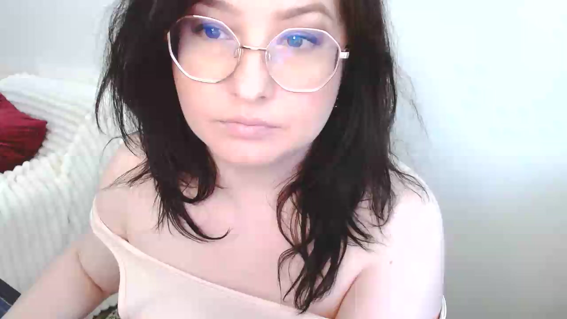 Gallery image thumbnail from EvaStar19's myfreecams stream on, 06/29/2026, 10:26 image 19 of 20