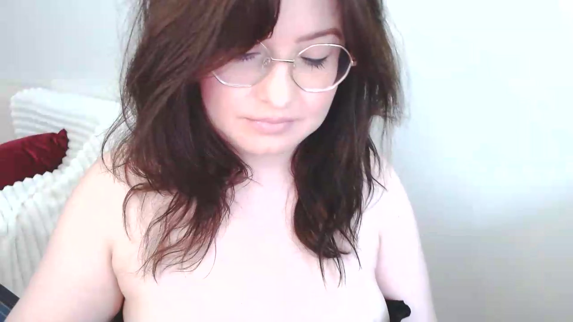 Gallery image thumbnail from EvaStar19's myfreecams stream on, 07/17/2026, 12:28 image 6 of 20