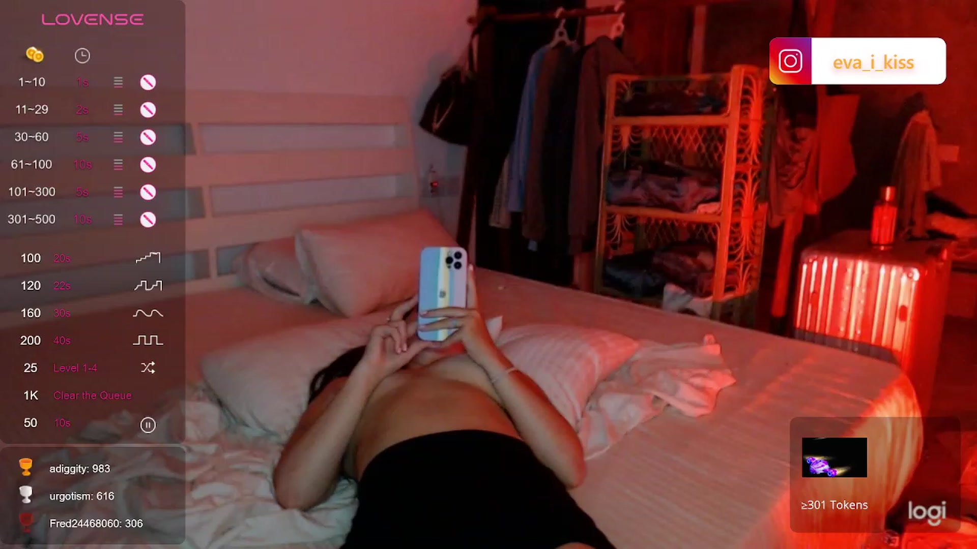 Gallery image thumbnail from EvaSweetKiss's myfreecams stream on, 09/03/2023, 16:20 image 18 of 20