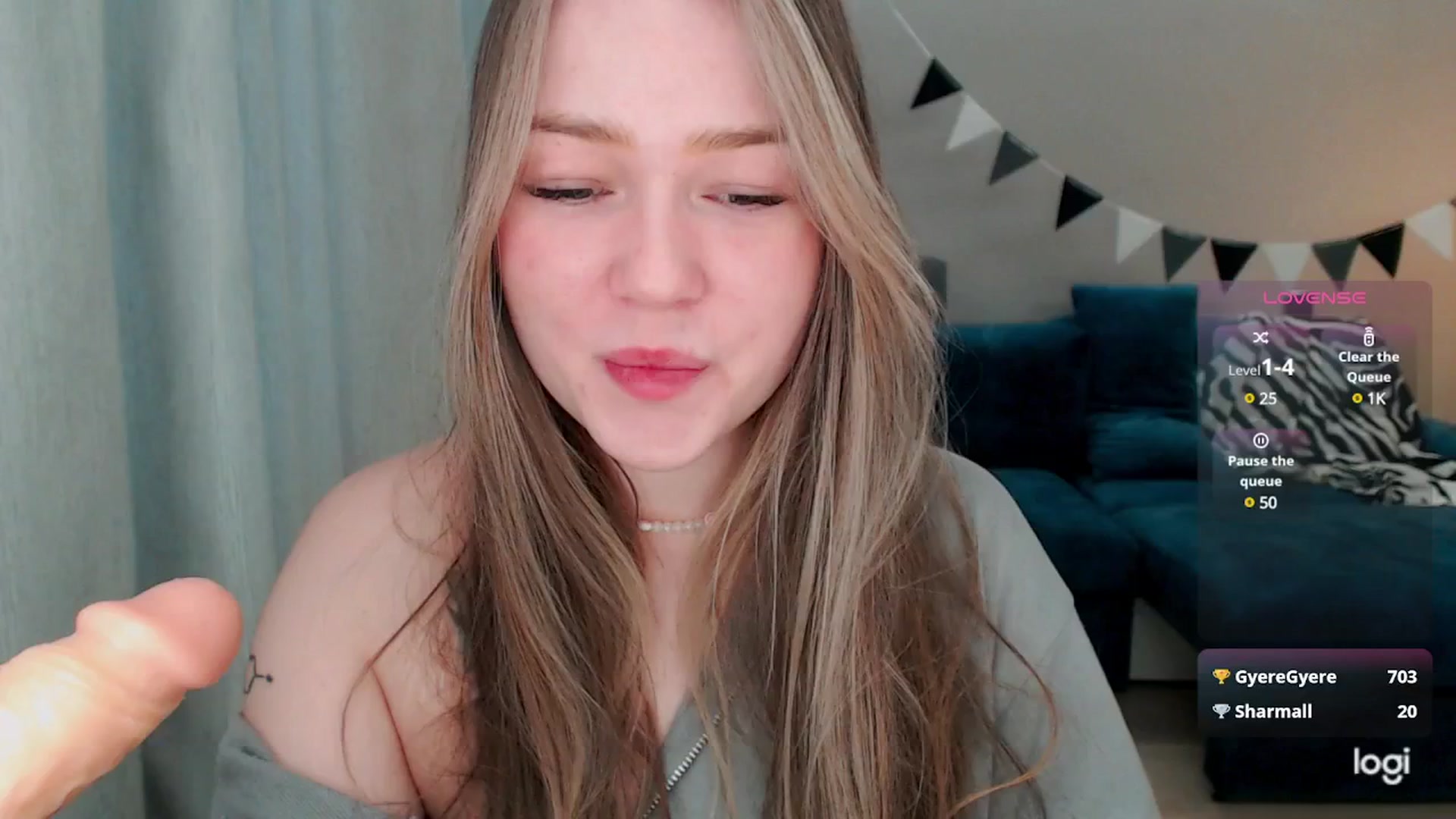 Gallery image thumbnail from EvaSweetKiss's myfreecams stream on, 03/22/2025, 09:58 image 10 of 20