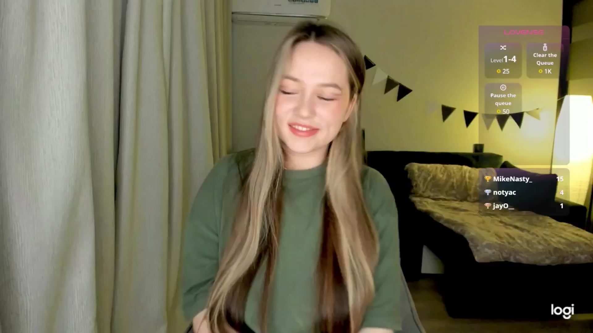 Gallery image thumbnail from EvaSweetKiss's myfreecams stream on, 05/11/2025, 17:16 image 17 of 20