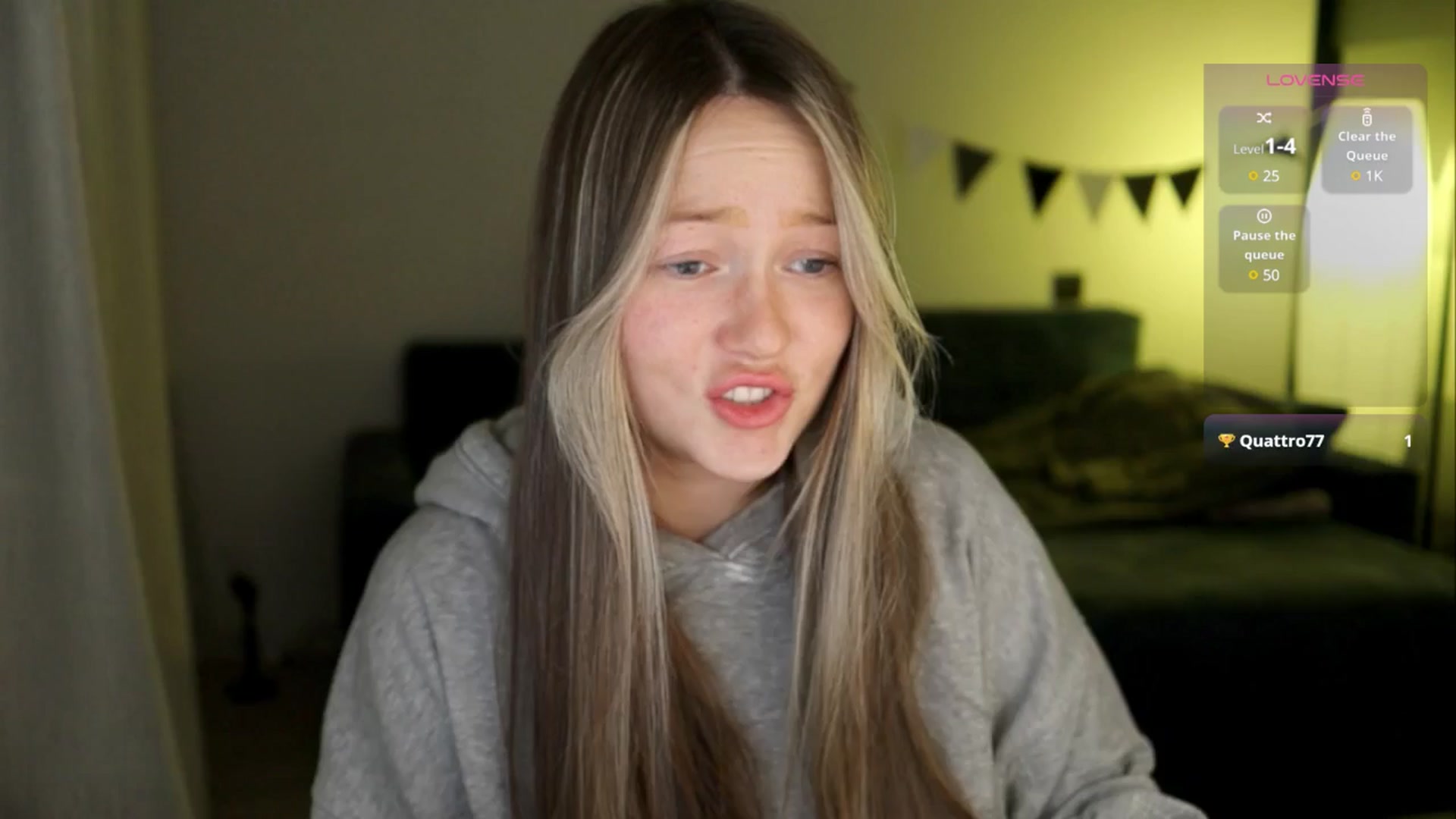 Gallery image thumbnail from EvaSweetKiss's myfreecams stream on, 05/16/2025, 19:51 image 5 of 20
