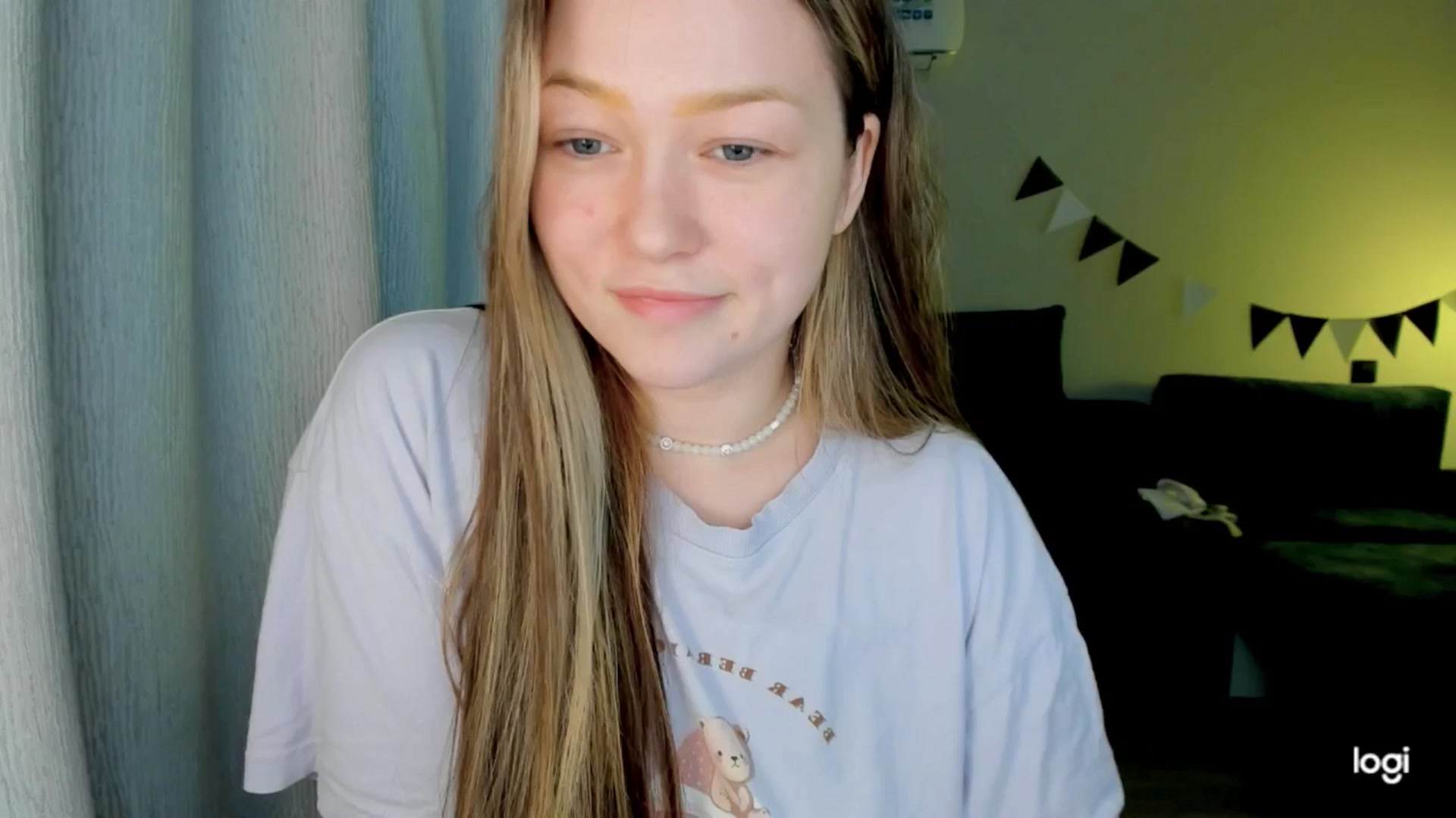 Gallery image thumbnail from EvaSweetKiss's myfreecams stream on, 09/09/2025, 11:27 image 20 of 20