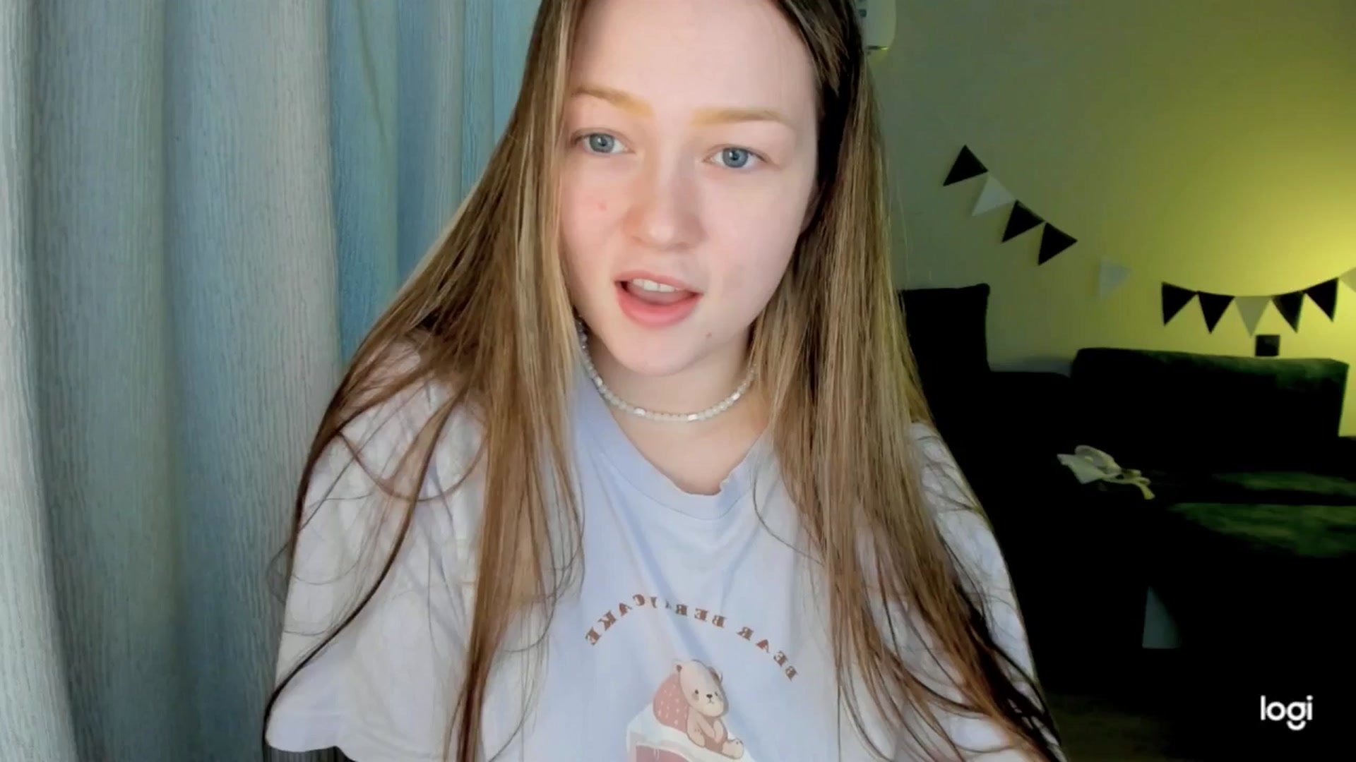 Gallery image thumbnail from EvaSweetKiss's myfreecams stream on, 09/09/2025, 11:27 image 14 of 20