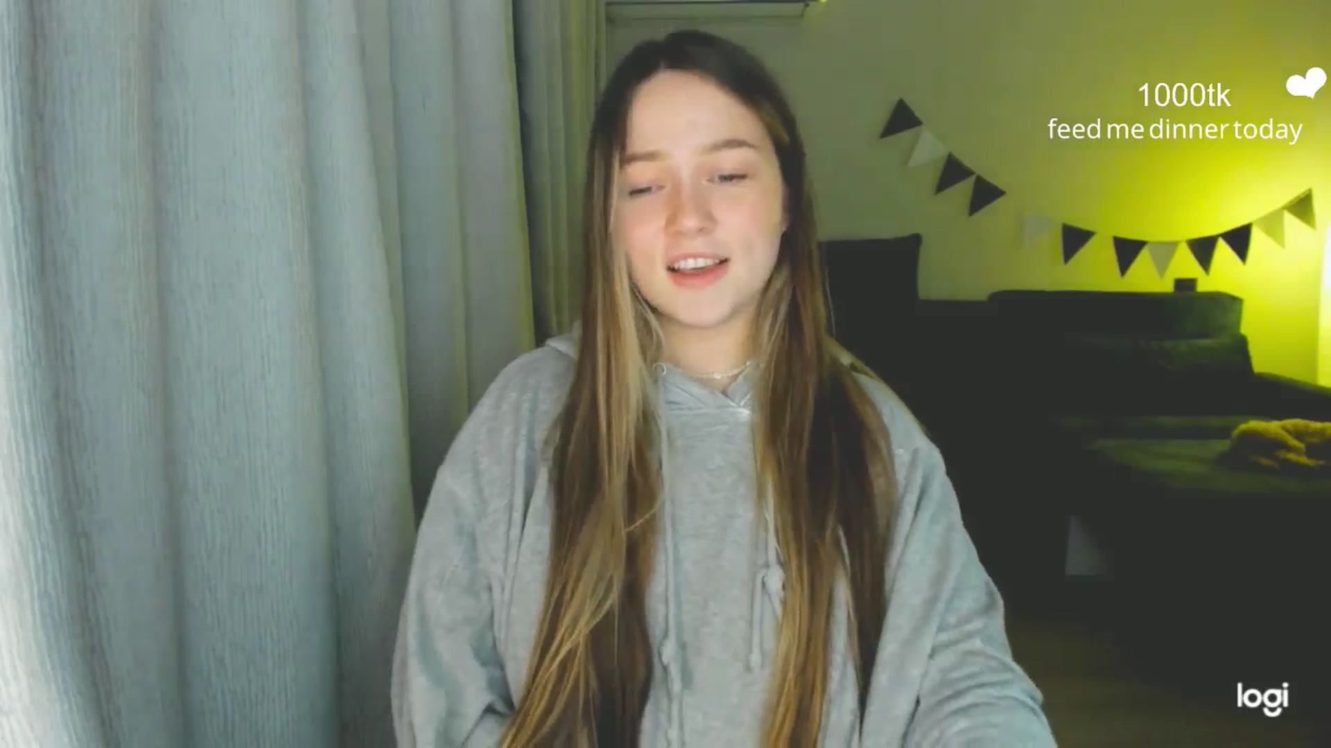 Gallery image thumbnail from EvaSweetKiss's myfreecams stream on, 09/19/2025, 16:40 image 18 of 20