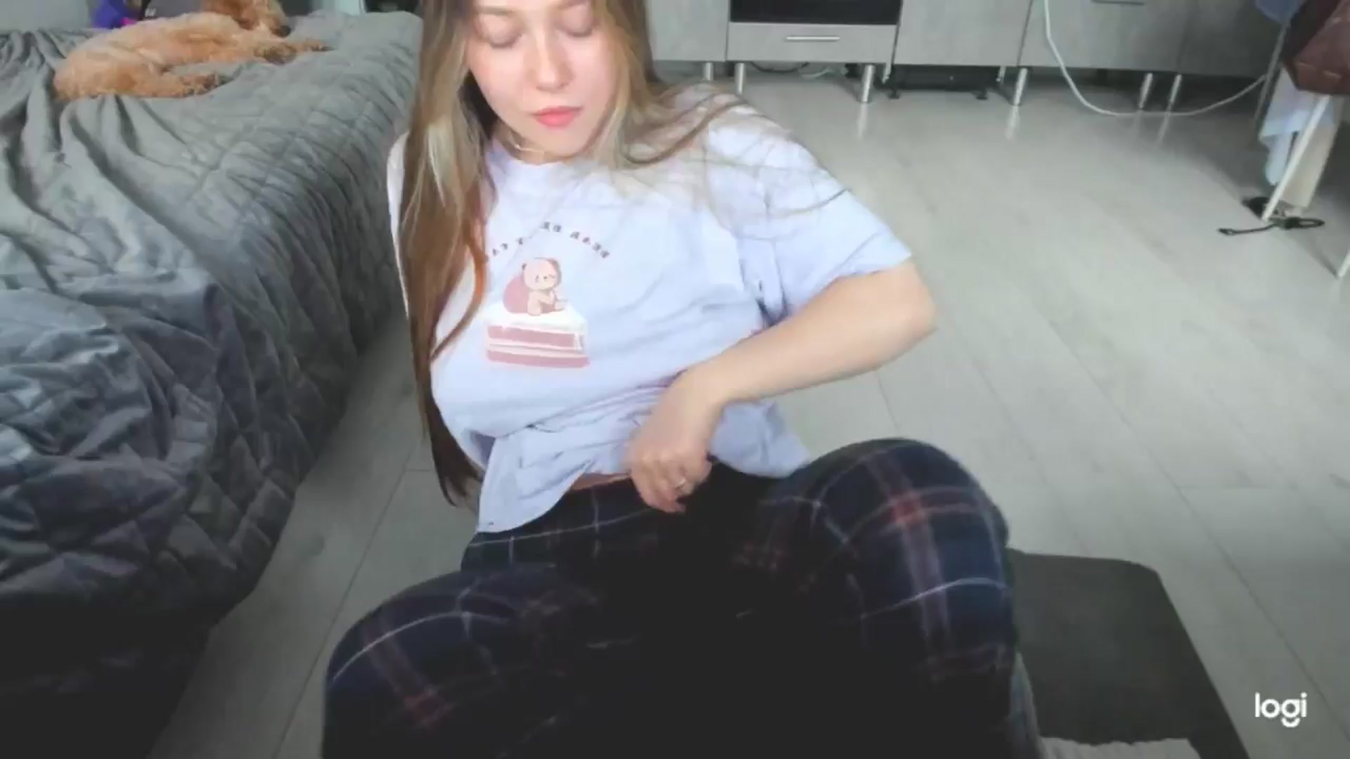 Gallery image thumbnail from EvaSweetKiss's myfreecams stream on, 11/02/2025, 13:20 image 7 of 20