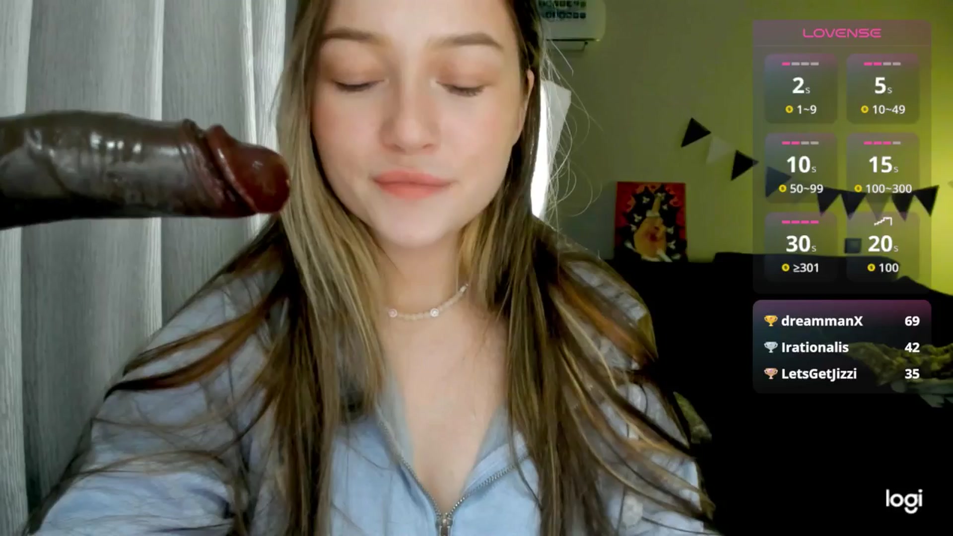 Gallery image thumbnail from EvaSweetKiss's myfreecams stream on, 01/01/2026, 18:37 image 13 of 20