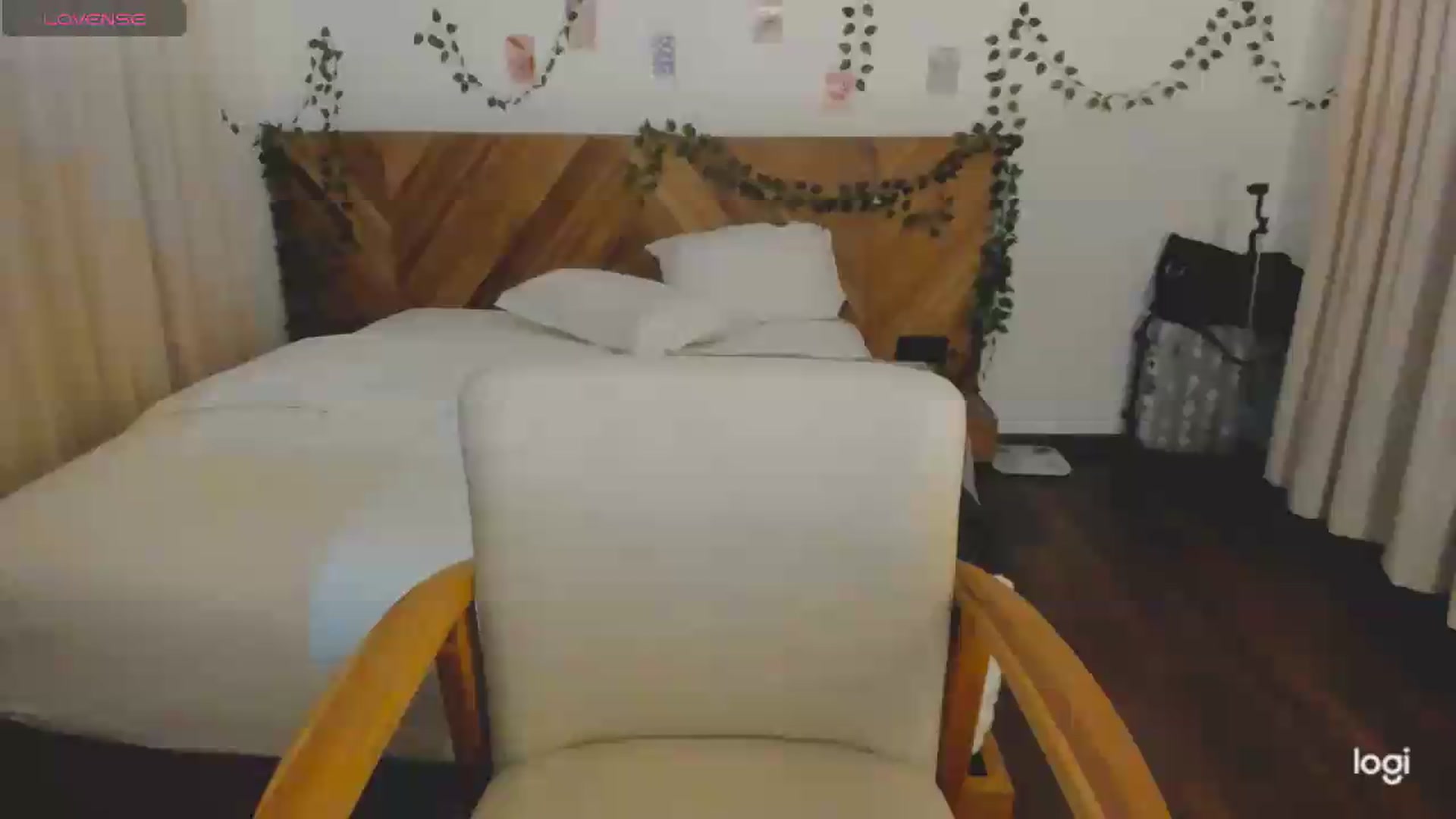 Gallery image thumbnail from EvaSweetKiss's myfreecams stream on, 07/08/2026, 10:53 image 20 of 20