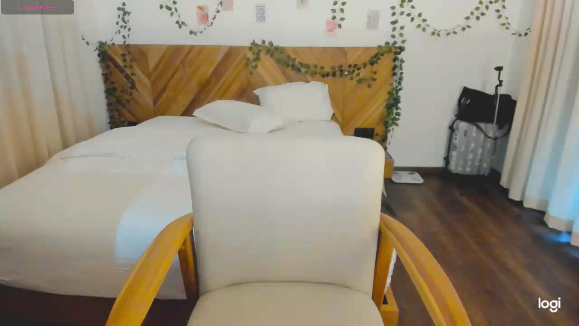 Gallery image thumbnail from EvaSweetKiss's myfreecams stream on, 07/08/2026, 10:53 image 8 of 20